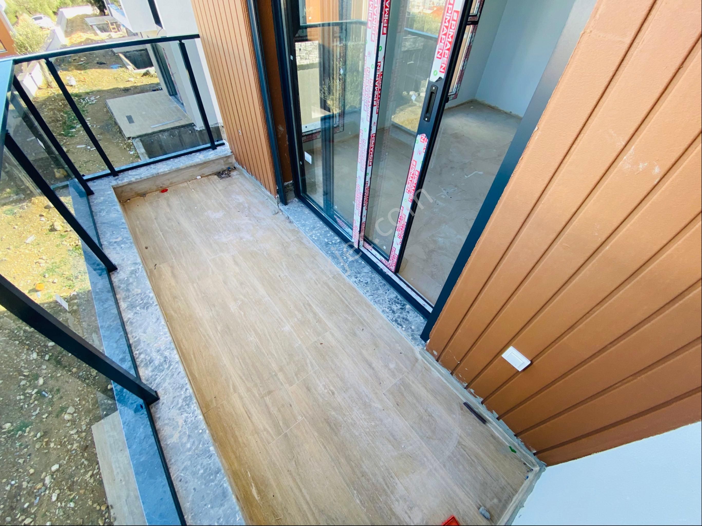 Karaağaç Sahilde Deniz Manzaralı 4+1 Satılık Sıfır Villa - Görsel 25