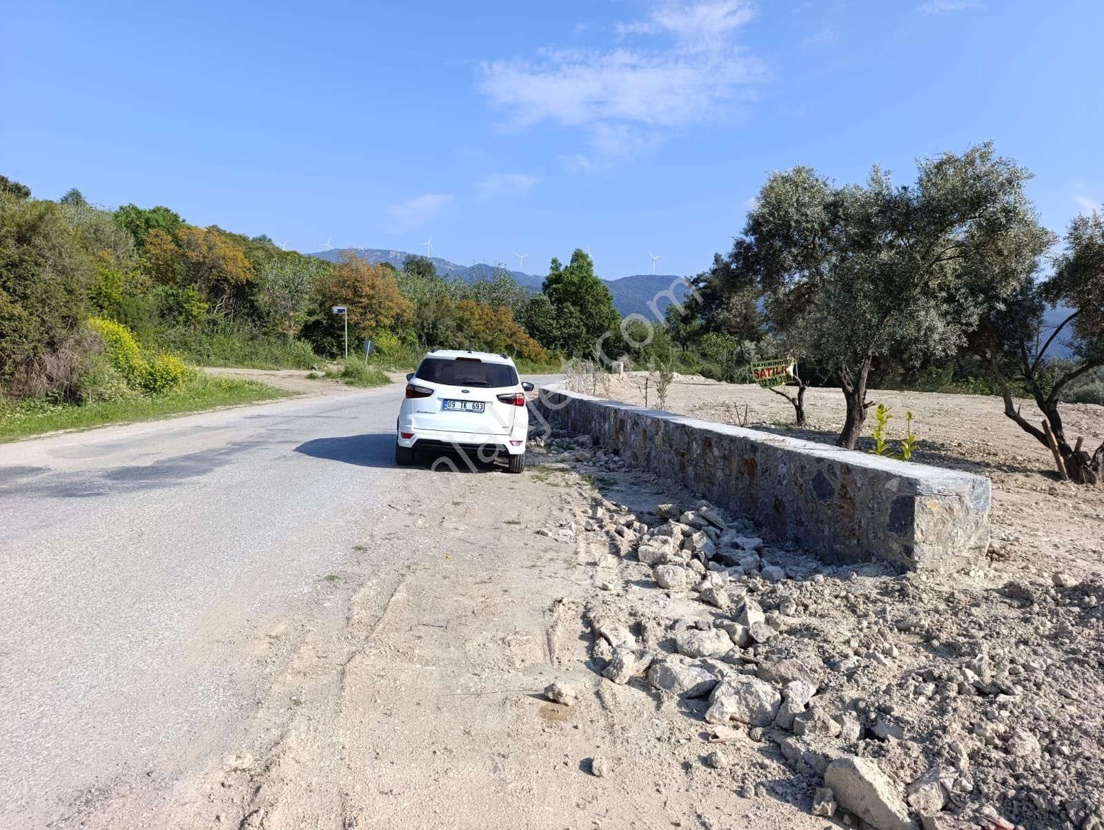 Aydın Kuşadası Çınar Mallesinde 1.644m2 Satılık Arsamız Var