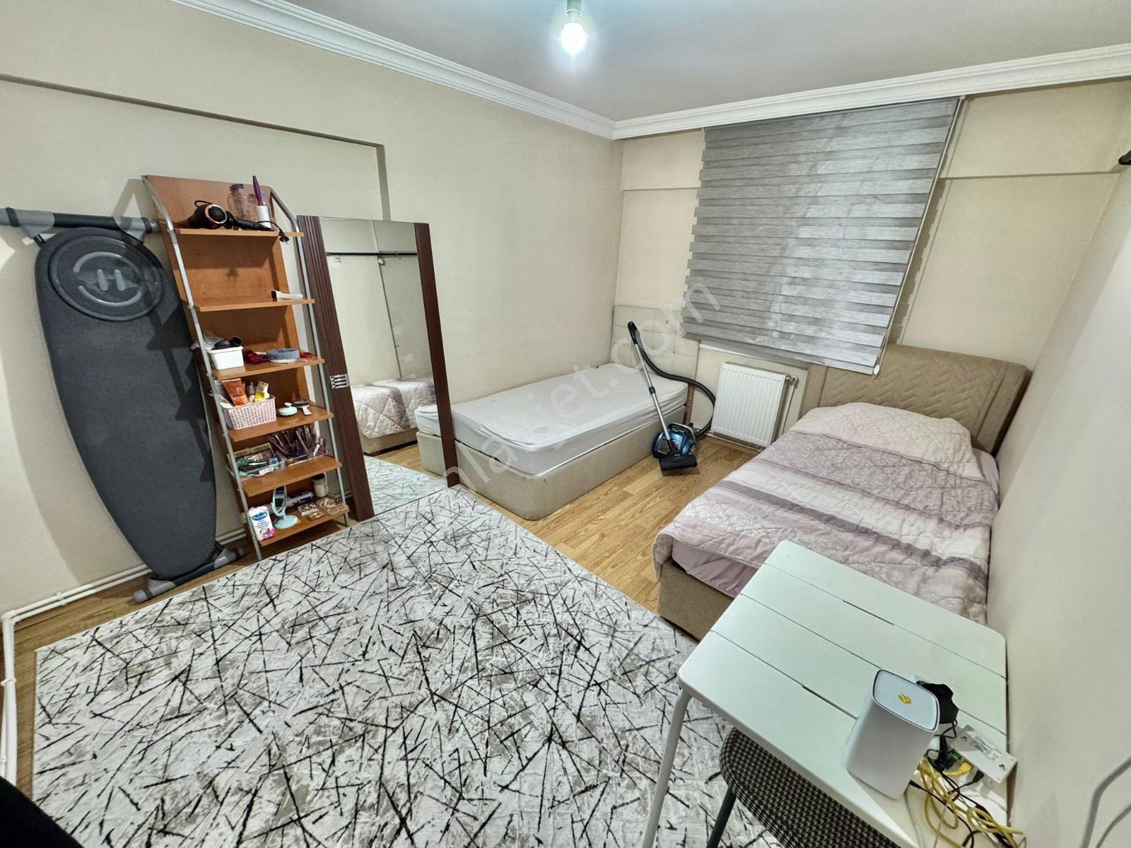 🏡2 Anafartalar Mahallesi 🏡 ✅1+1 M2 60 7 Katlının 5 Katı Arakat Eşyalı ❇️petek Kombili - Görsel 3
