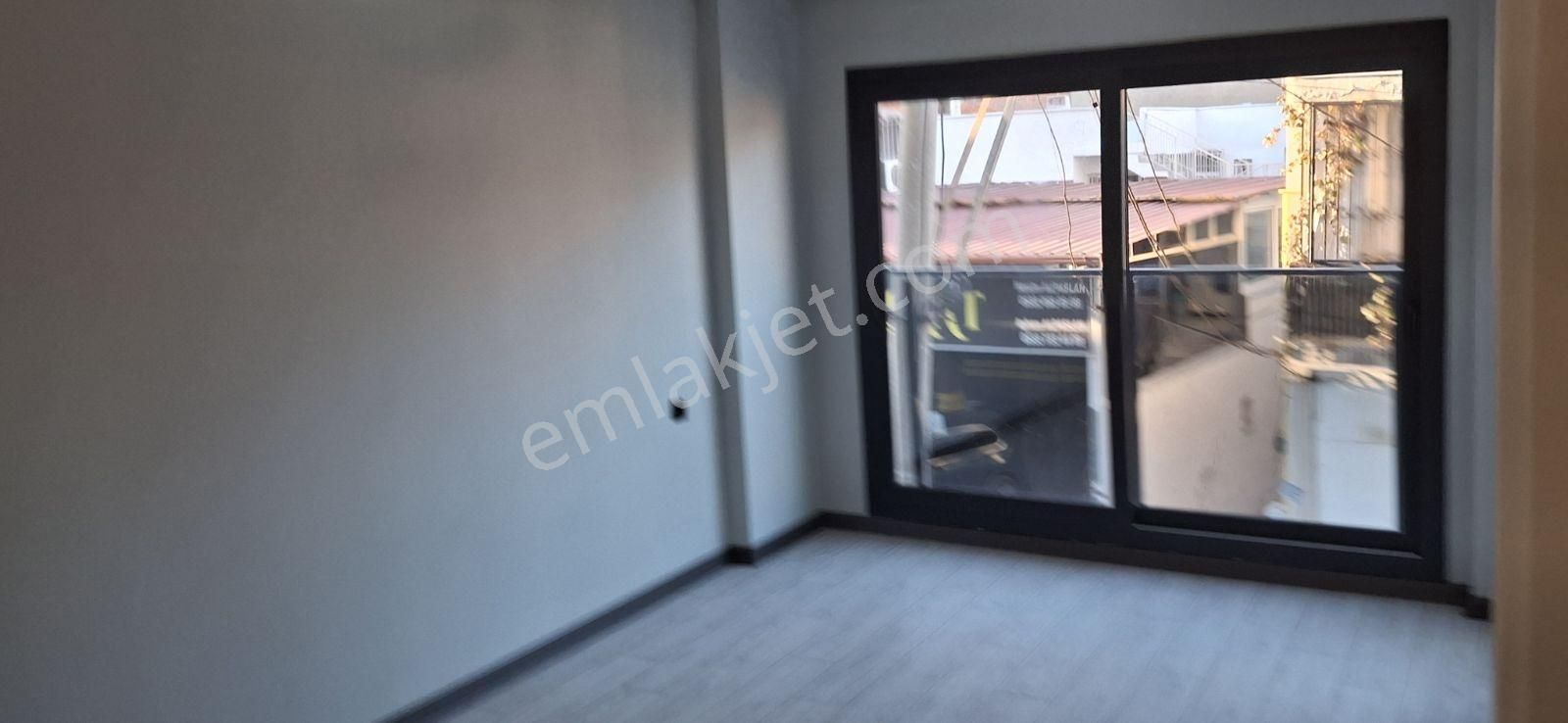 Söke Cumhuriyet Mahalleside Geniş Ve Konforunlu 3+1 Daire - Görsel 5