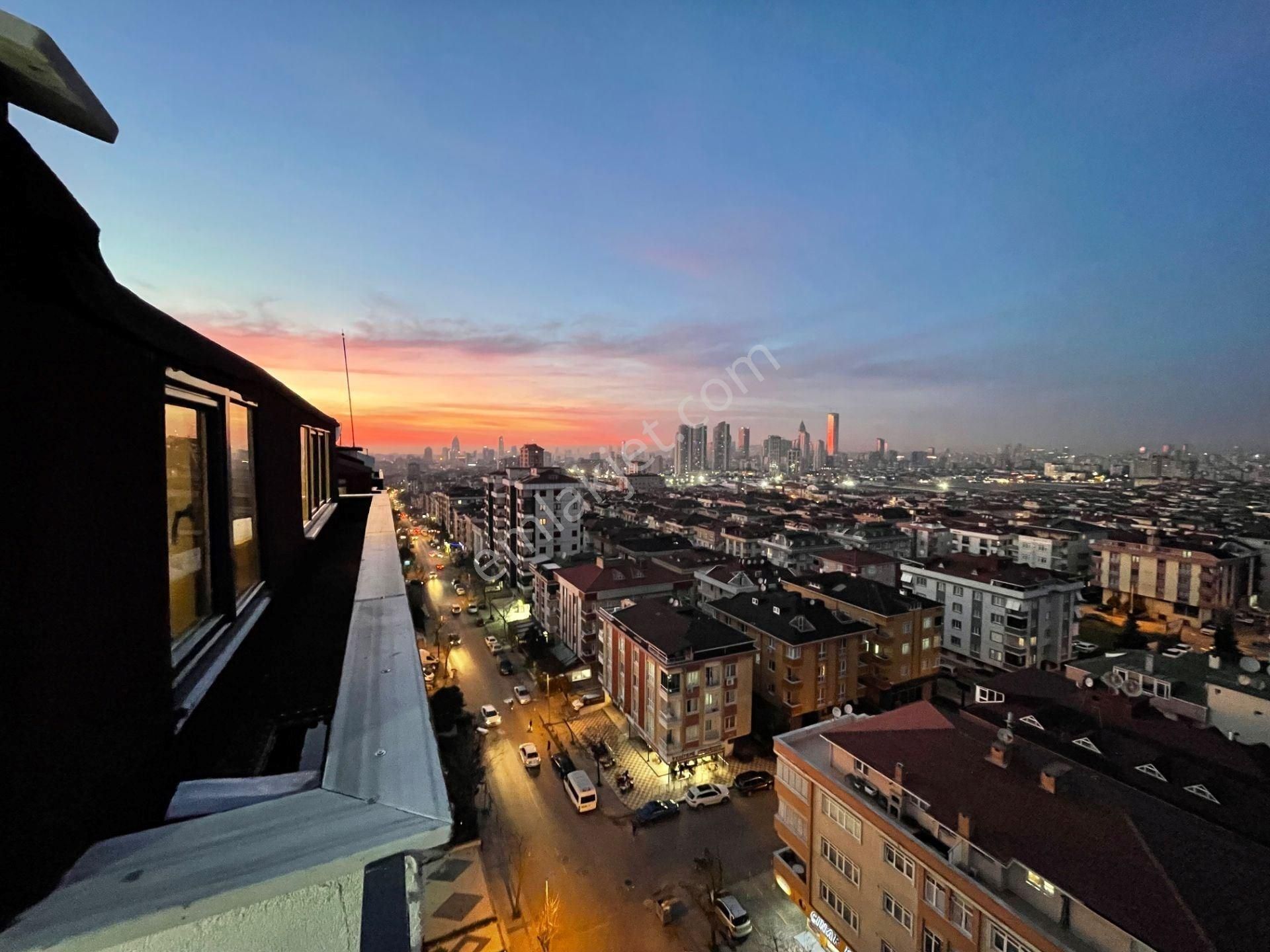 Ataşehir İnönü'de Yeditepe Ünv.yakın Konumda Adalar Manzaralı Çatı Katı 1+1 Kiralık - Görsel 17