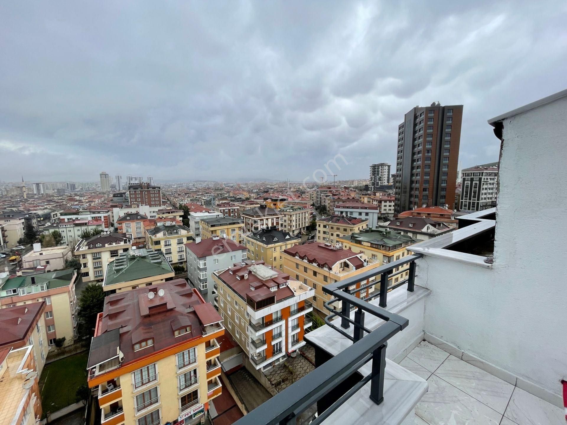 Ataşehir İnönü'de Yeditepe Ünv.yakın Konumda Adalar Manzaralı Çatı Katı 1+1 Kiralık - Görsel 26
