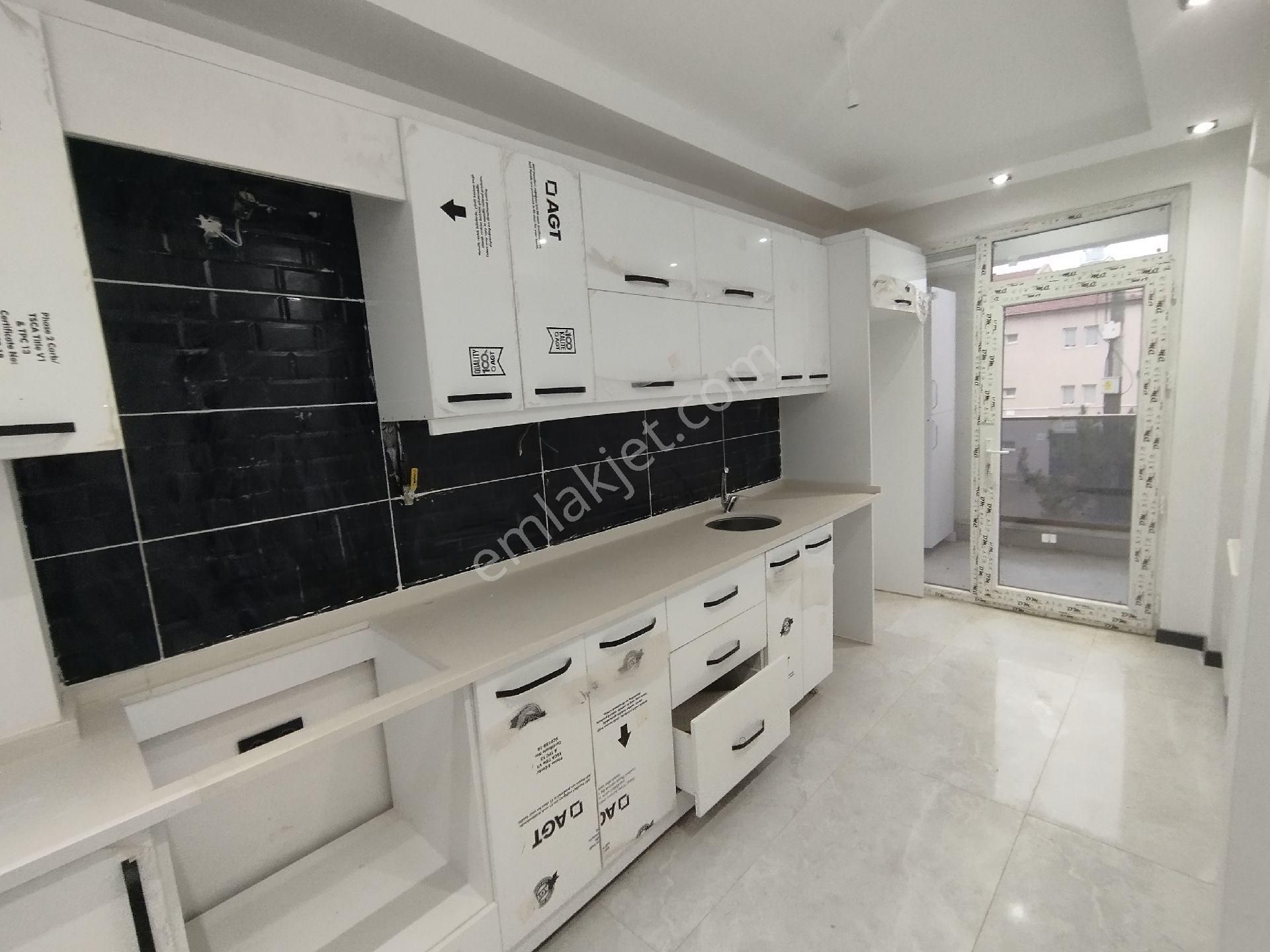 Şirintepe'de Bursa Caddesine Yakın Geniş Ve Ferah 2+1 Daire - Görsel 15