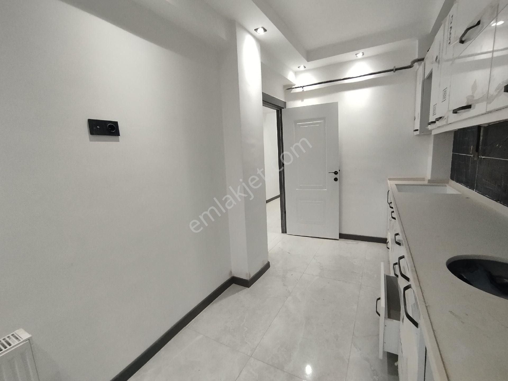 Şirintepe'de Bursa Caddesine Yakın Geniş Ve Ferah 2+1 Daire - Görsel 16