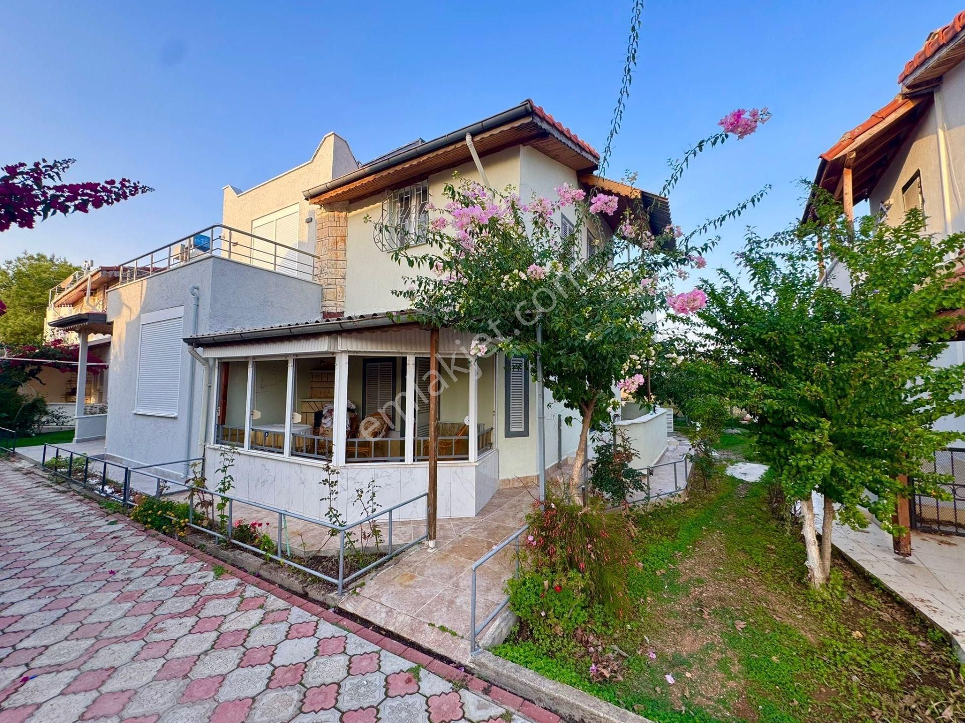 Alanya'da Denize 350 Mt. Mesafede 2+1 Bahçeli Satılık Villa - Görsel 22
