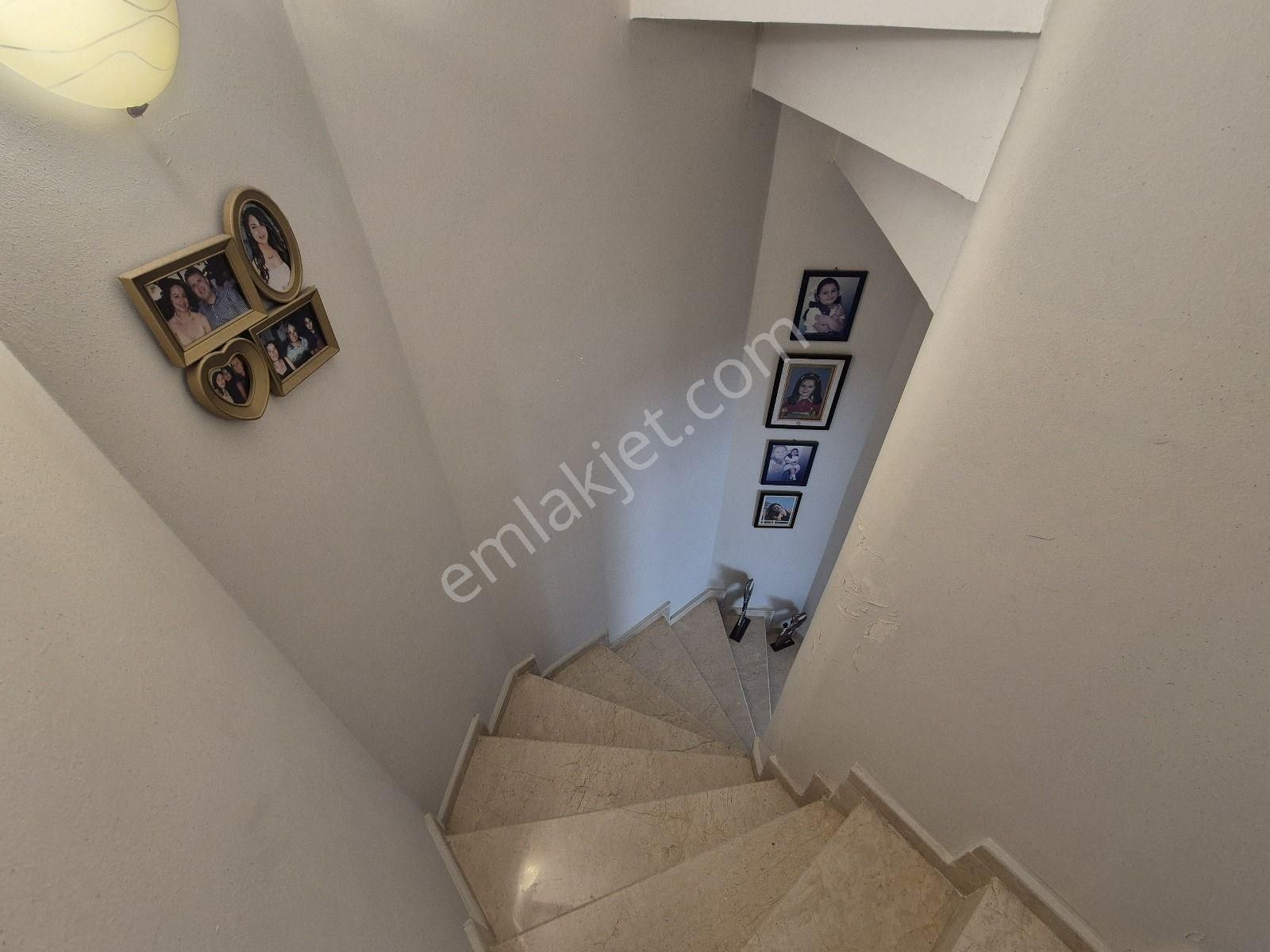 Devlet Hastanesine Yürüme Mesafesinde Daire Fiyatında 4+1villa - Görsel 11