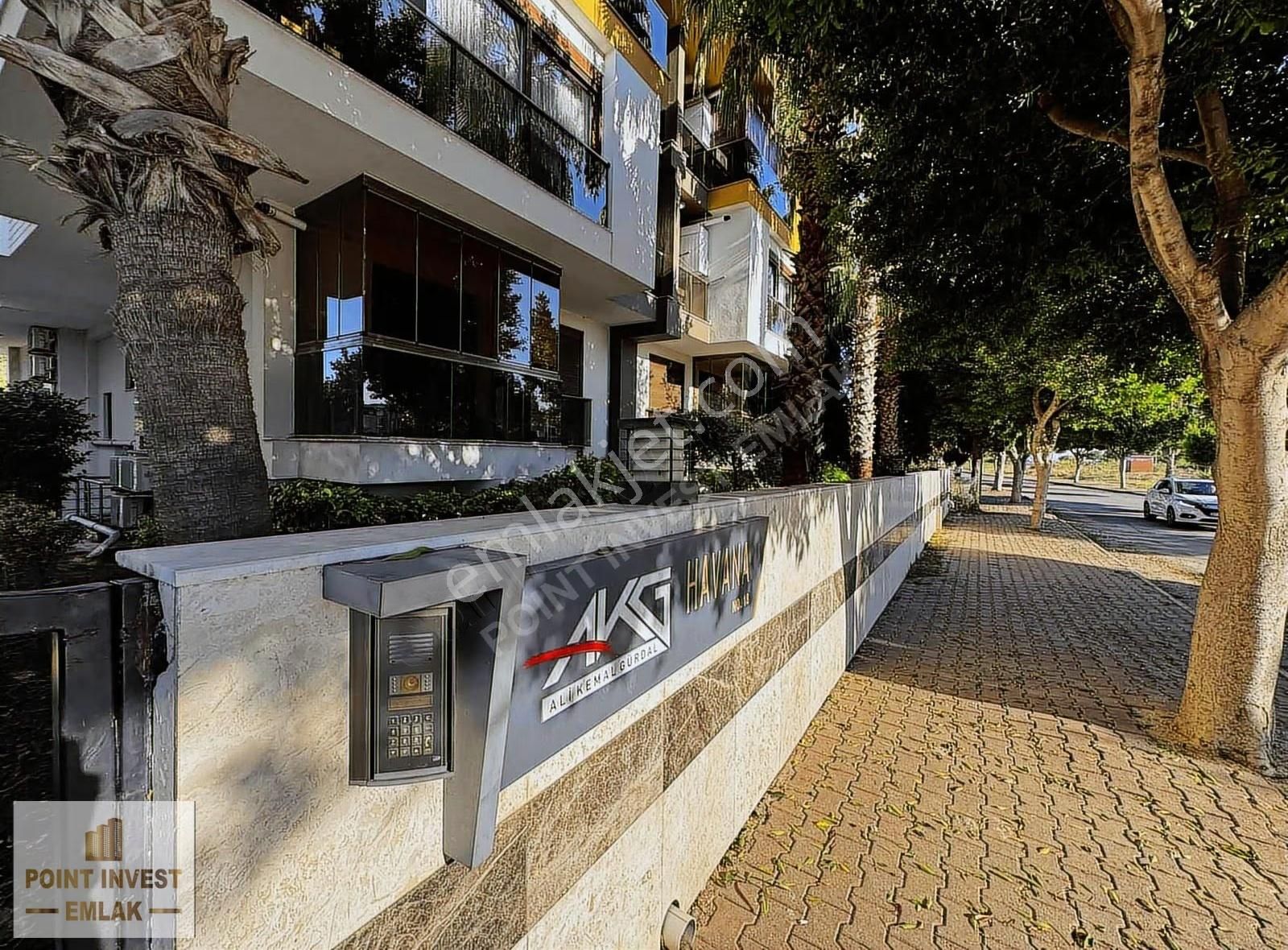 Poınt Invest'ten 2+1 Ultra Lüx Denize 500m2 Akg Projesi - Görsel 10