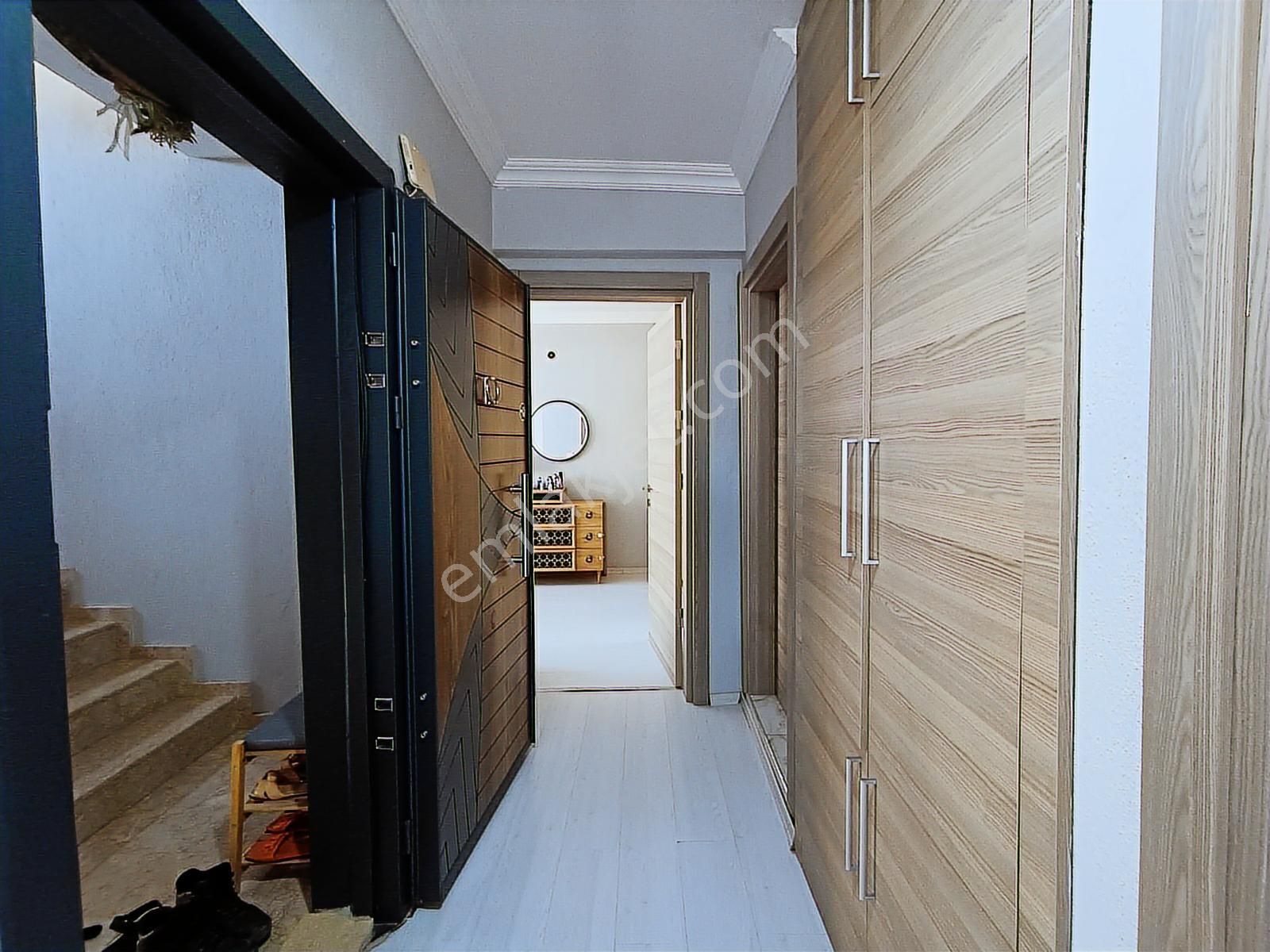 Kuşadası Davutlar Merkezde 120 M2 Ayrı Mutfak Satılık 3+1 Daire - Görsel 27