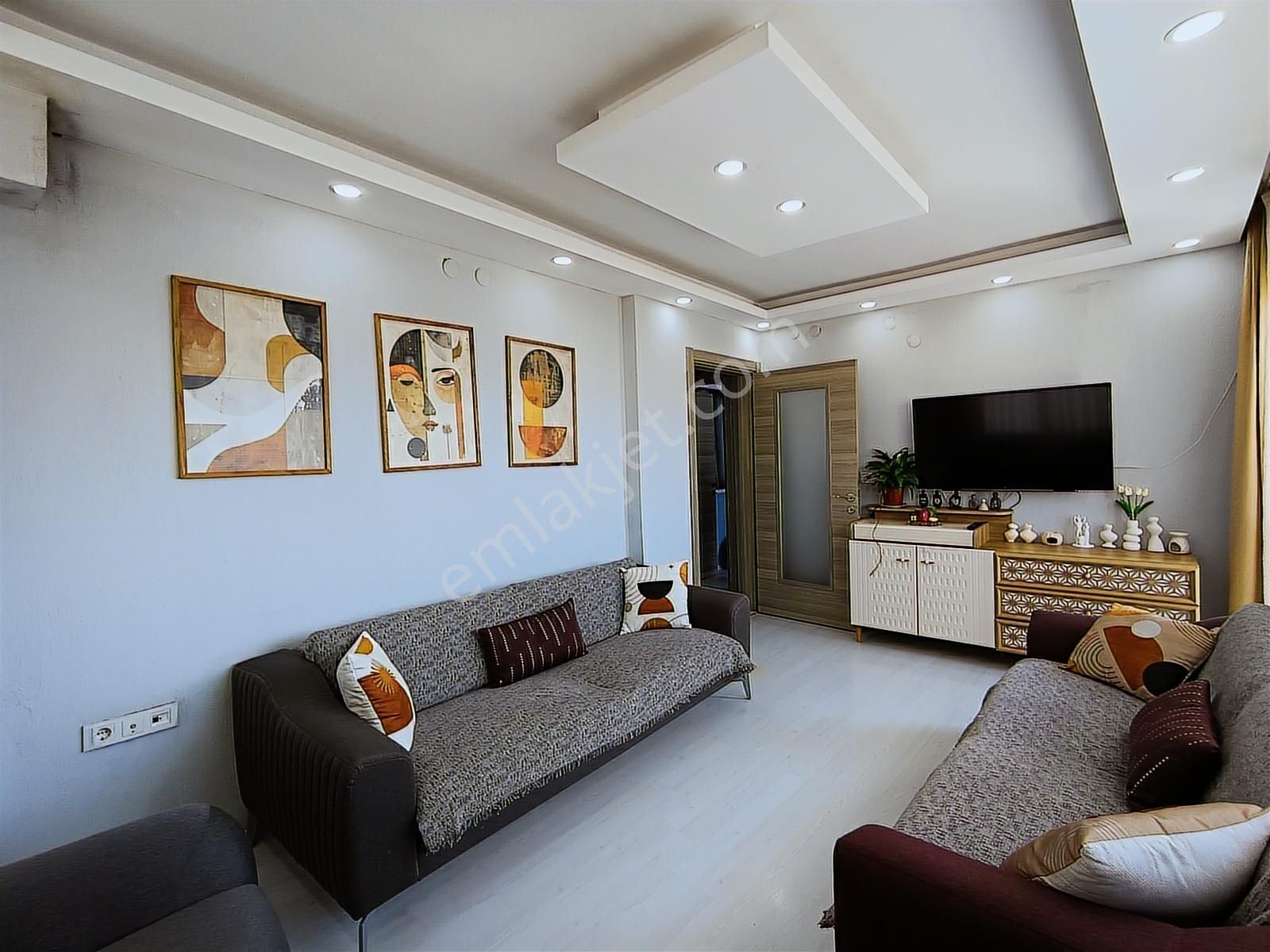 Kuşadası Davutlar Merkezde 120 M2 Ayrı Mutfak Satılık 3+1 Daire - Görsel 19