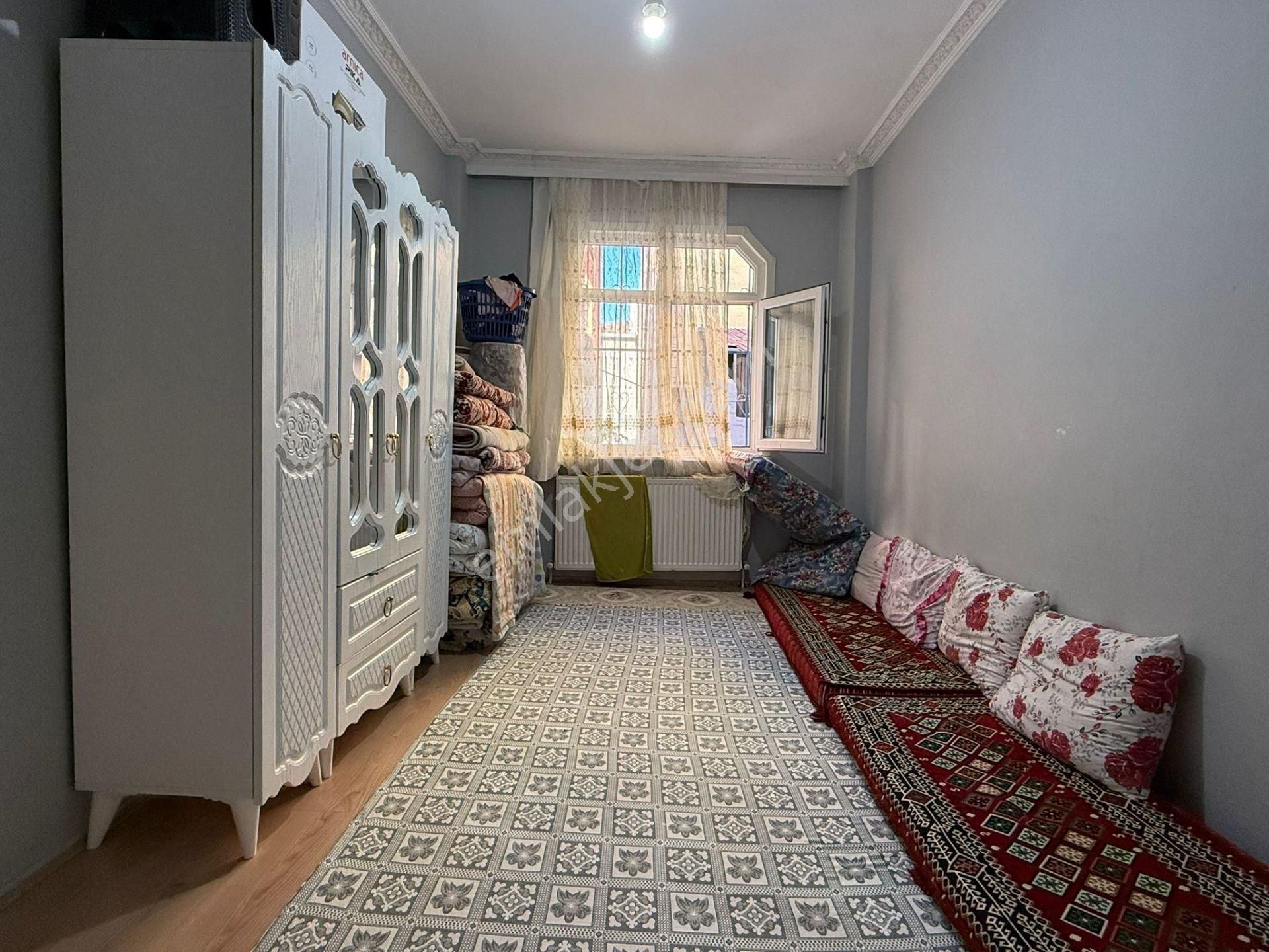 Bağcılar Göztepe'de Satılık 2+1 Daire: Metro Ve Hastaneye Yakın - Görsel 22