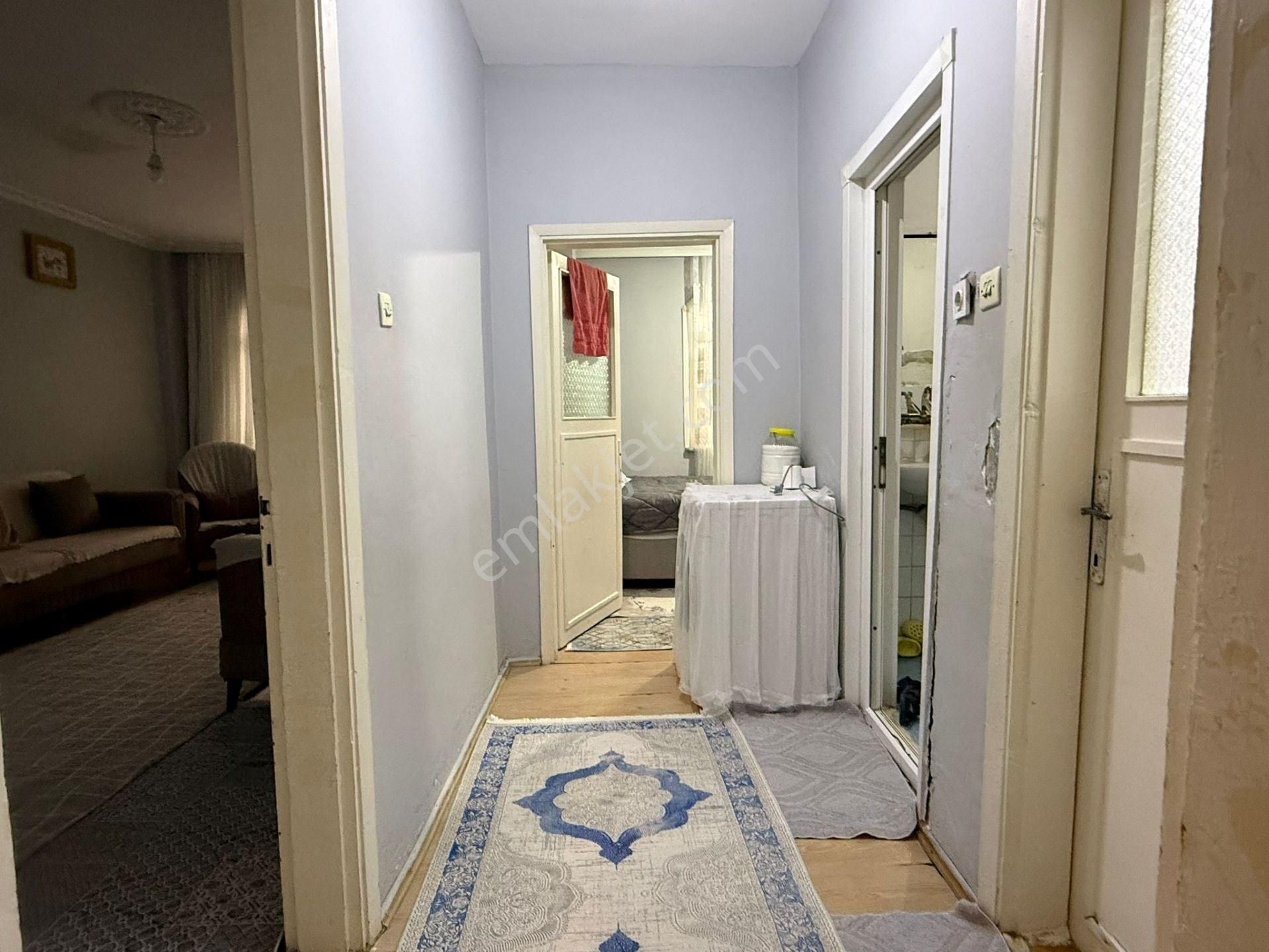 Bağcılar Göztepe'de Satılık 2+1 Daire: Metro Ve Hastaneye Yakın - Görsel 7