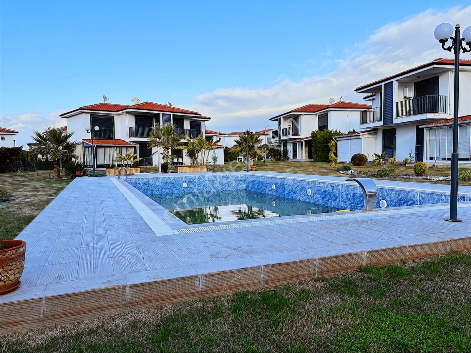 Denize Araçla 3dk Yakınlıkta Sıfır Yapı 3+1villa - Görsel 22