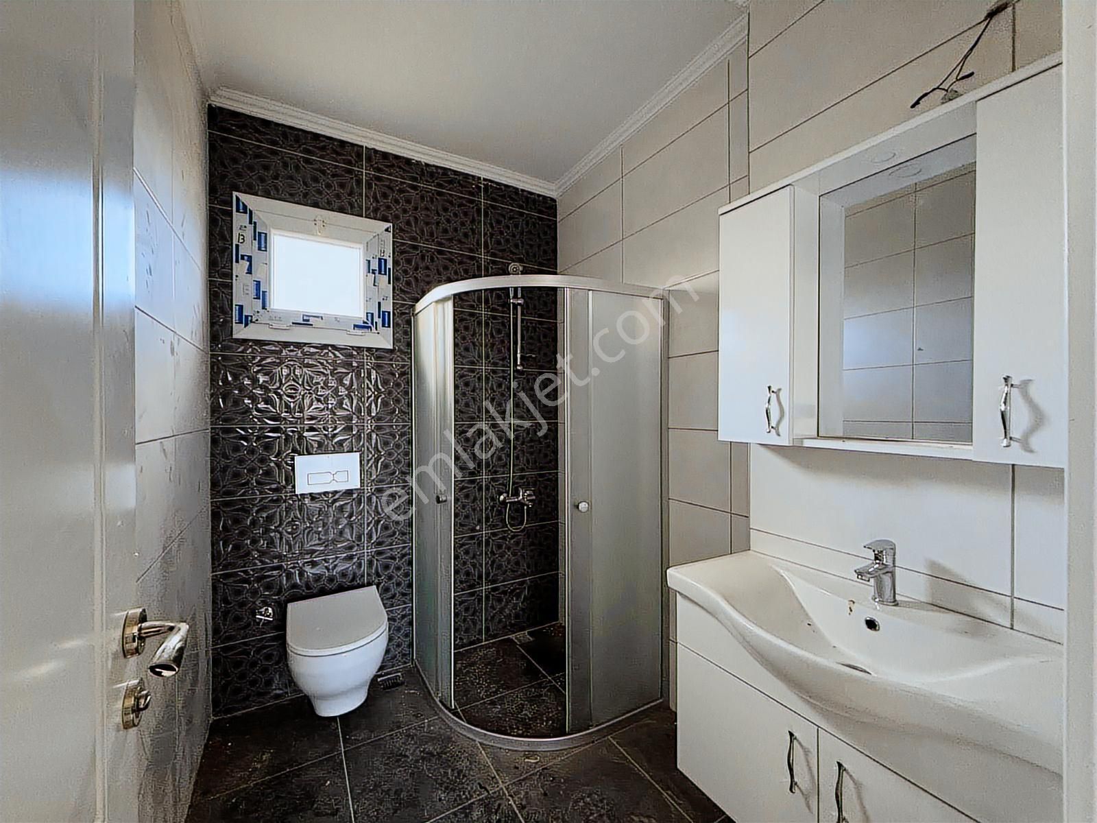 Denize Araçla 3dk Yakınlıkta Sıfır Yapı 3+1villa - Görsel 18