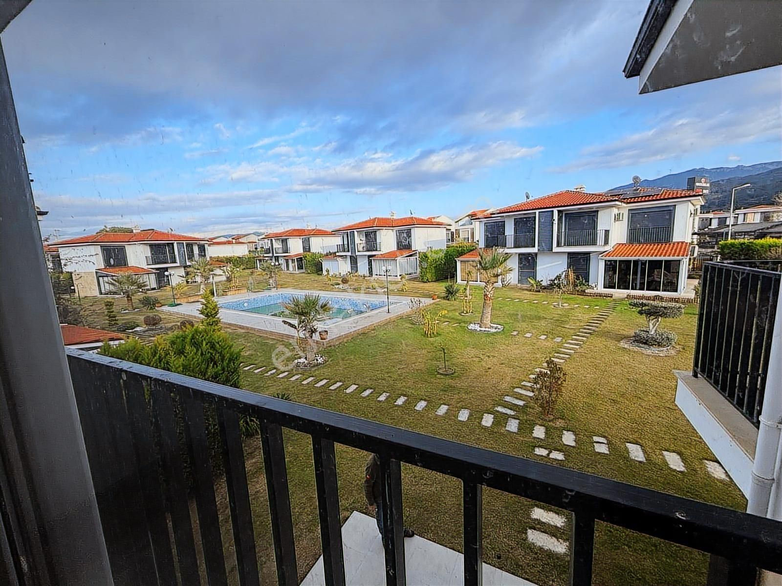 Denize Araçla 3dk Yakınlıkta Sıfır Yapı 3+1villa - Görsel 20