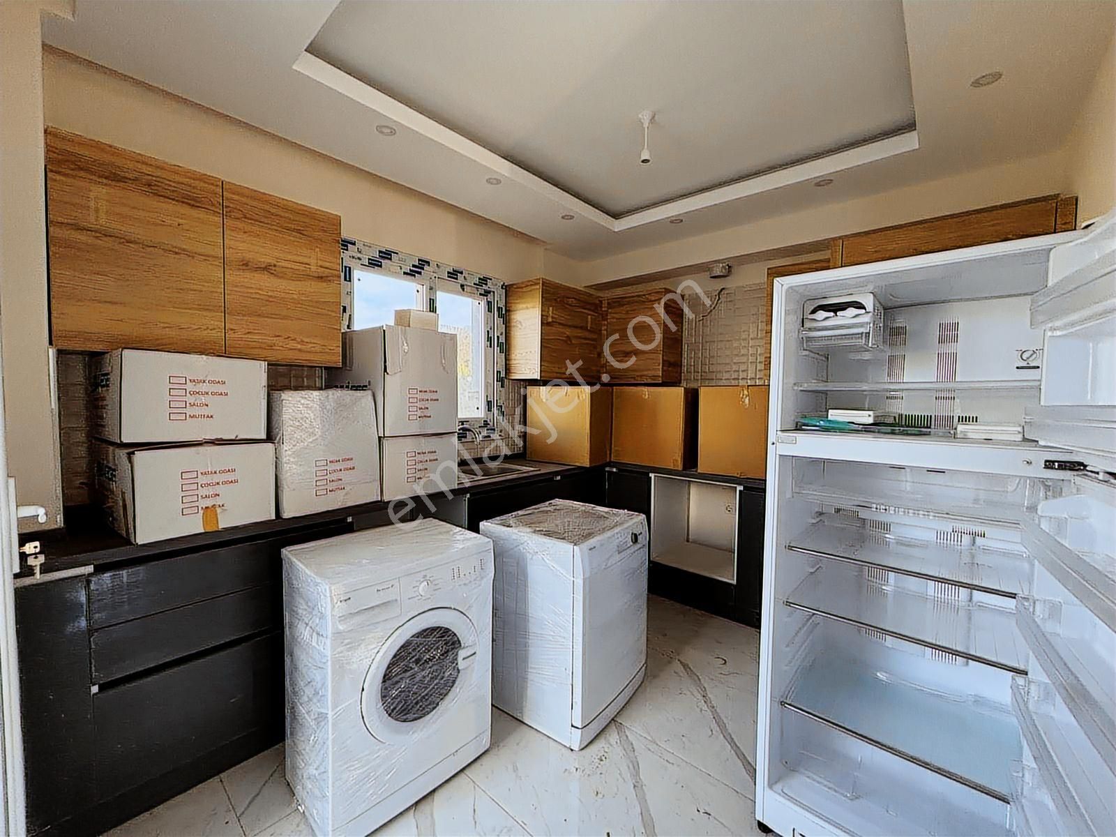 Denize Araçla 3dk Yakınlıkta Sıfır Yapı 3+1villa - Görsel 14