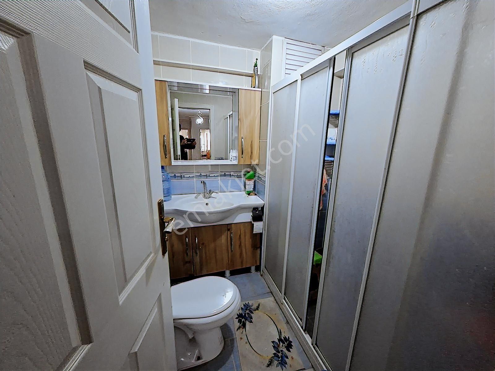 Yayla Mahallesi Merkezde, Ara Katta Geniş 3+1 Satılık Daire - Görsel 3