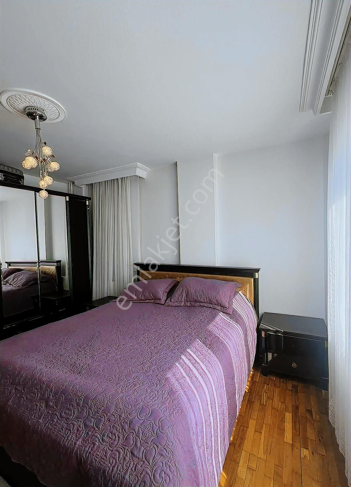 Kaptan Koru Sitesi Sahile Cephe 3+1 Havuzlu - Görsel 12