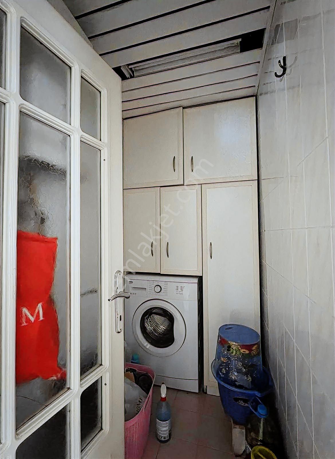 Kaptan Koru Sitesi Sahile Cephe 3+1 Havuzlu - Görsel 3