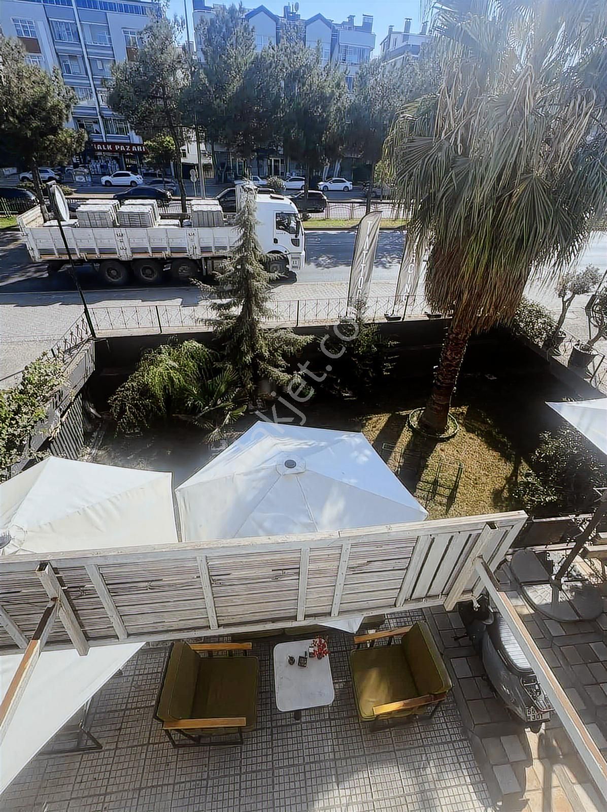 Kaptan Koru Sitesi Sahile Cephe 3+1 Havuzlu - Görsel 19