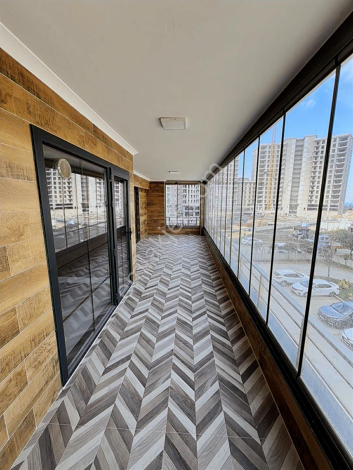 Gökdelenler Bölgesi File Marketin Üstü Geniş 3+1 Ultra Lüks - Görsel 20