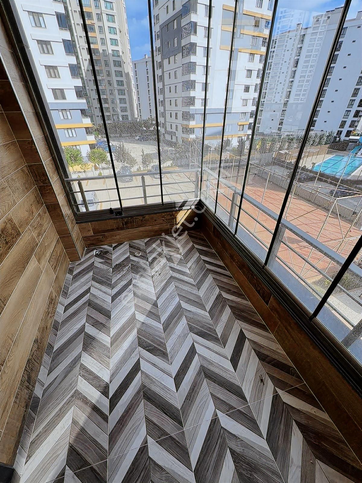 Gökdelenler Bölgesi File Marketin Üstü Geniş 3+1 Ultra Lüks - Görsel 2