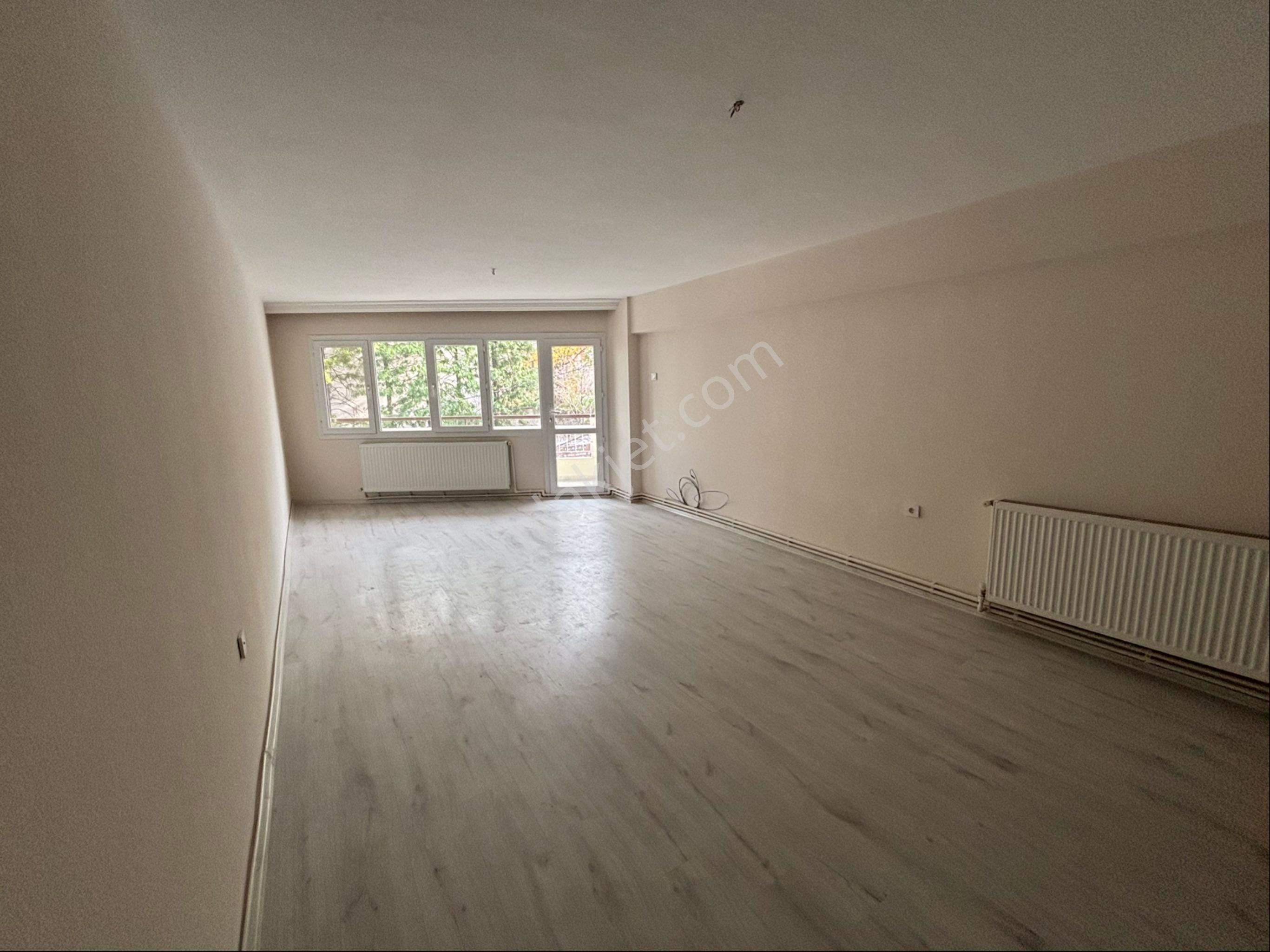 Msg'den 3+1 Geniş Ferah Tarihi Asansöre Yakın Kiralık Daire - Görsel 16