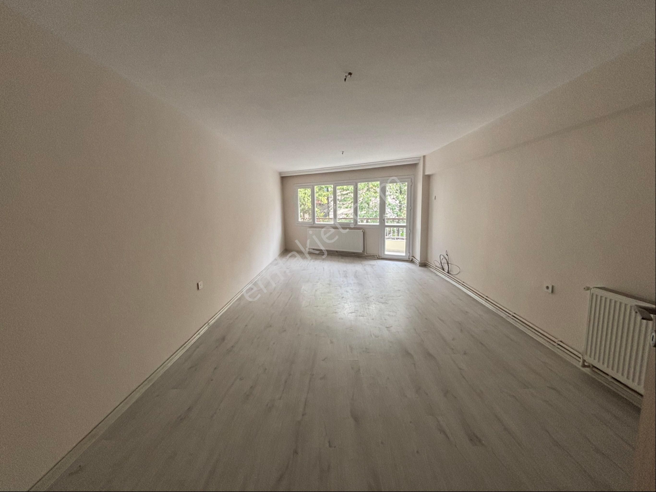 Msg'den 3+1 Geniş Ferah Tarihi Asansöre Yakın Kiralık Daire - Görsel 15