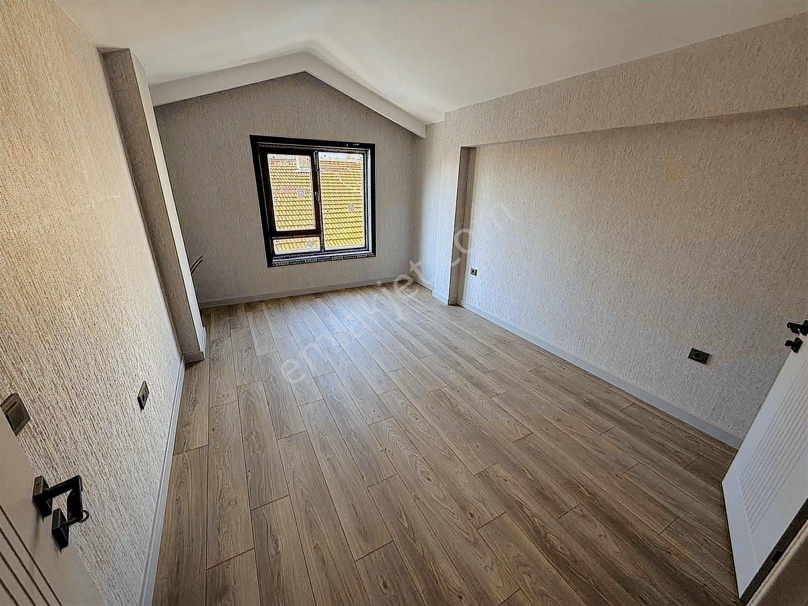 Kırkkonaklar'da Lux Yerden Isıtma Sıfır 2+1 Dubleks Satılık - Görsel 22