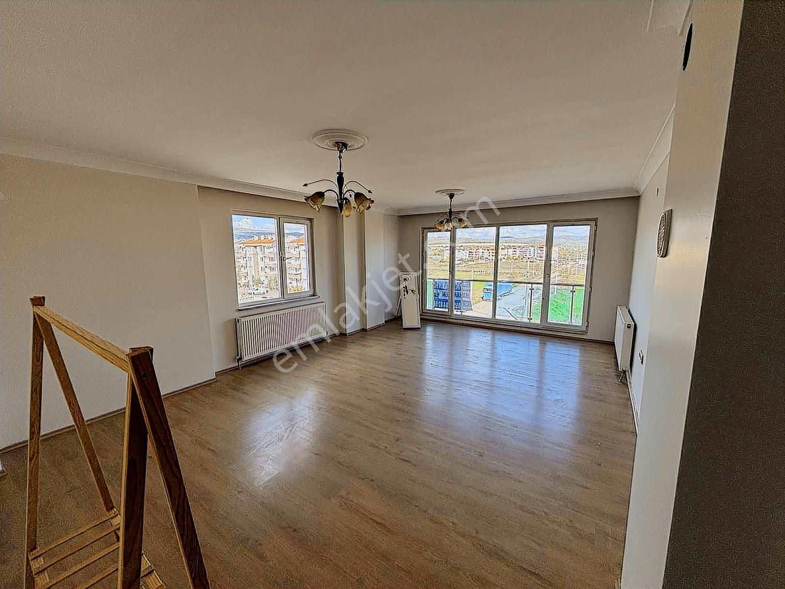 Paşaalanı Mah.3+1 Ferah Kullanışlı Kiralık Daire - Görsel 16