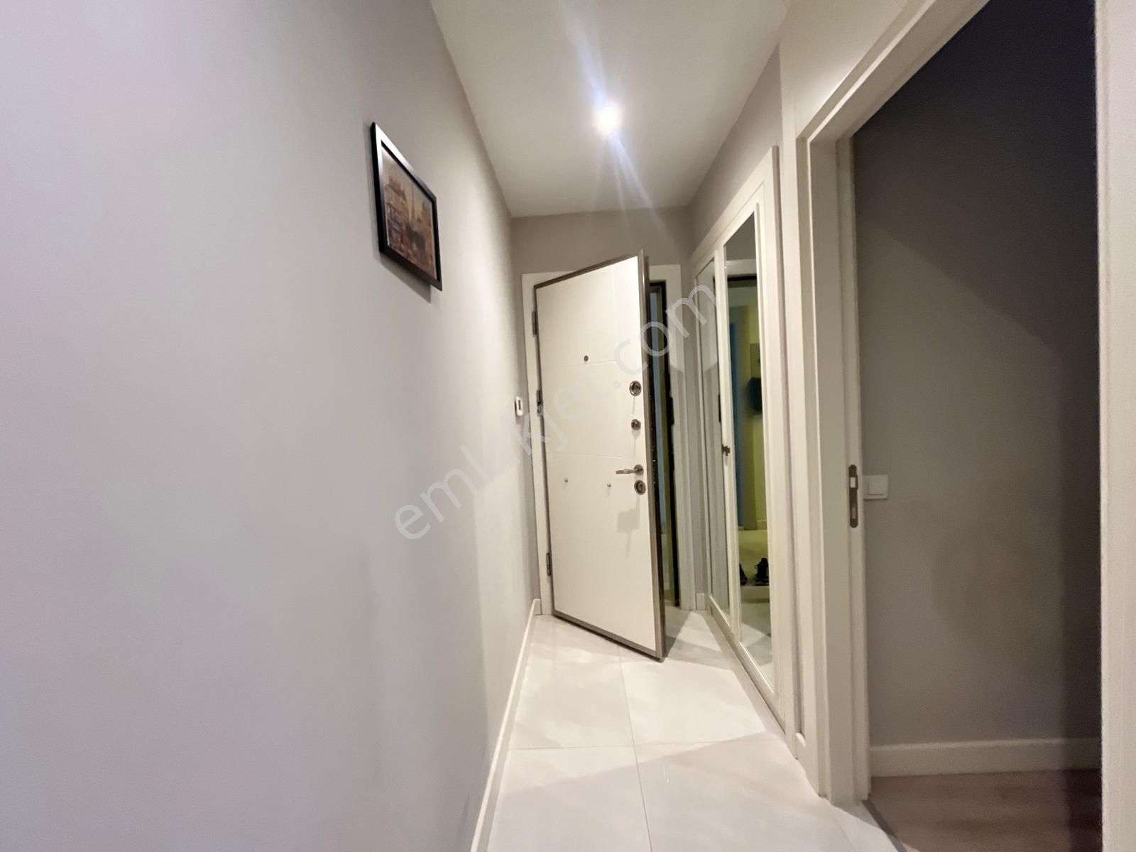 Villa Tadında 1+1 Eşyalı Havuzlu Site Sahile Havalimanına Yakın - Görsel 15