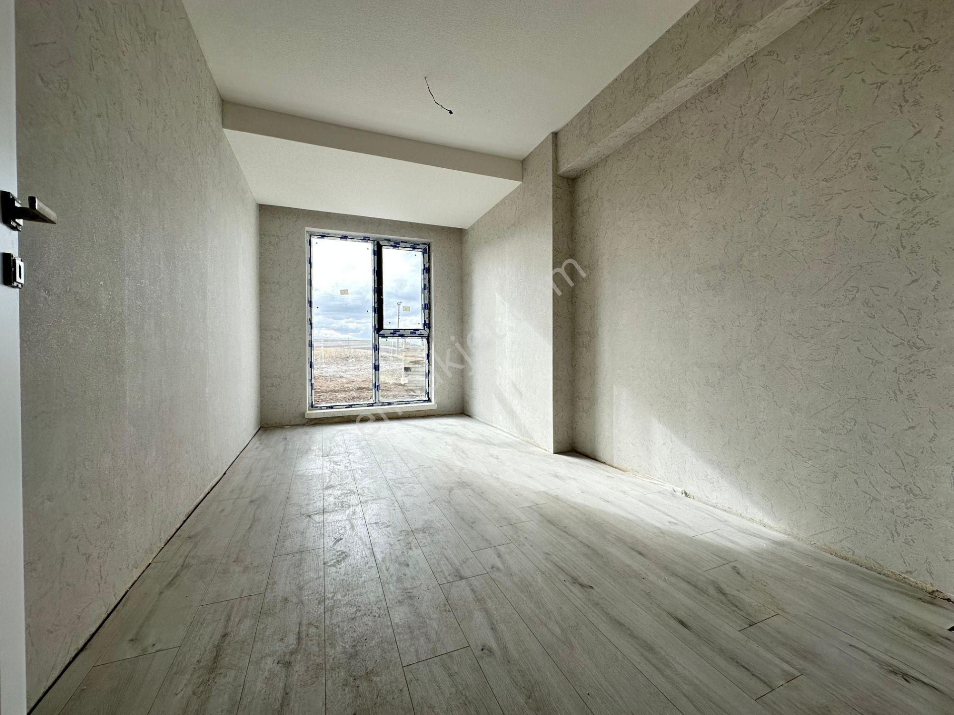 Pursaklar Mehmet Zengin Emlak'tan Asansörlü Çift Banyolu 1.kat 3+1 Sıfır Masrafsız Daire - Görsel 17