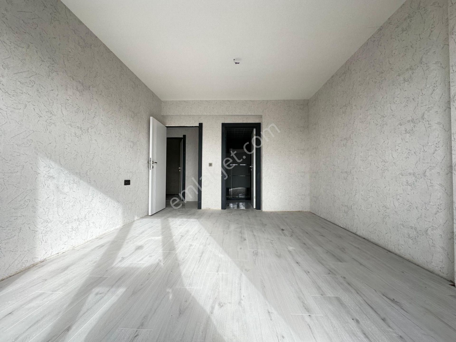 Pursaklar Mehmet Zengin Emlak'tan Asansörlü Çift Banyolu 1.kat 3+1 Sıfır Masrafsız Daire - Görsel 15