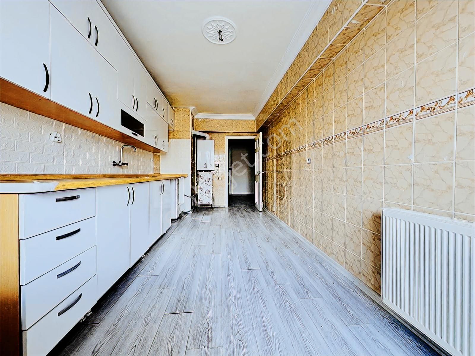 Şentürk Gayrimenkul'den**başak Mahallesi**3.kat Ön Cephe - Görsel 3