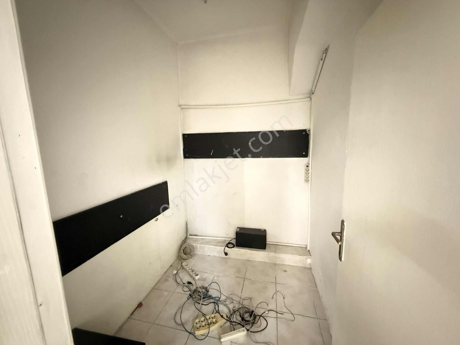 Osmangazi Gülbahçe Mahallesi'nde 3 Katlı 300m² Kiralık İş Yeri - Görsel 22