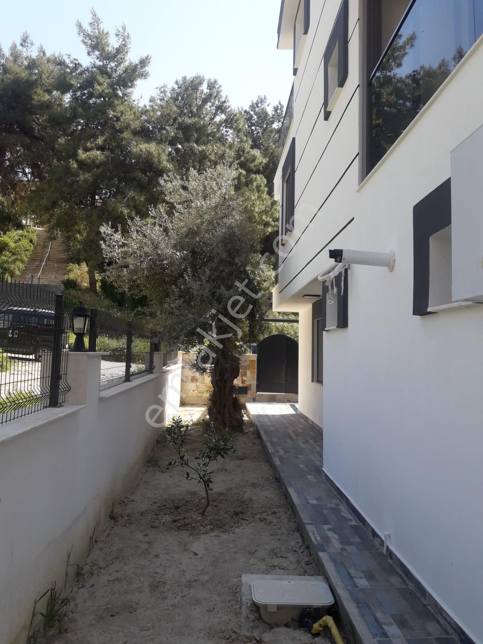 Denize 800 Metre Doğalgazlı Sıfır Villa - Görsel 6