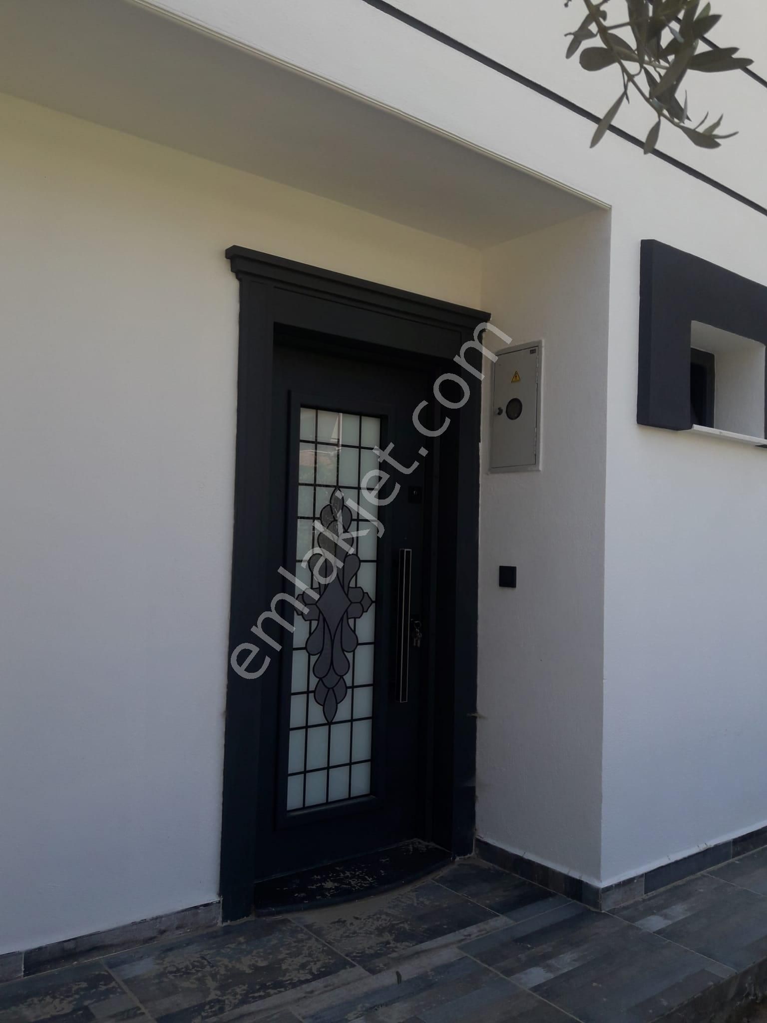 Denize 800 Metre Doğalgazlı Sıfır Villa - Görsel 11