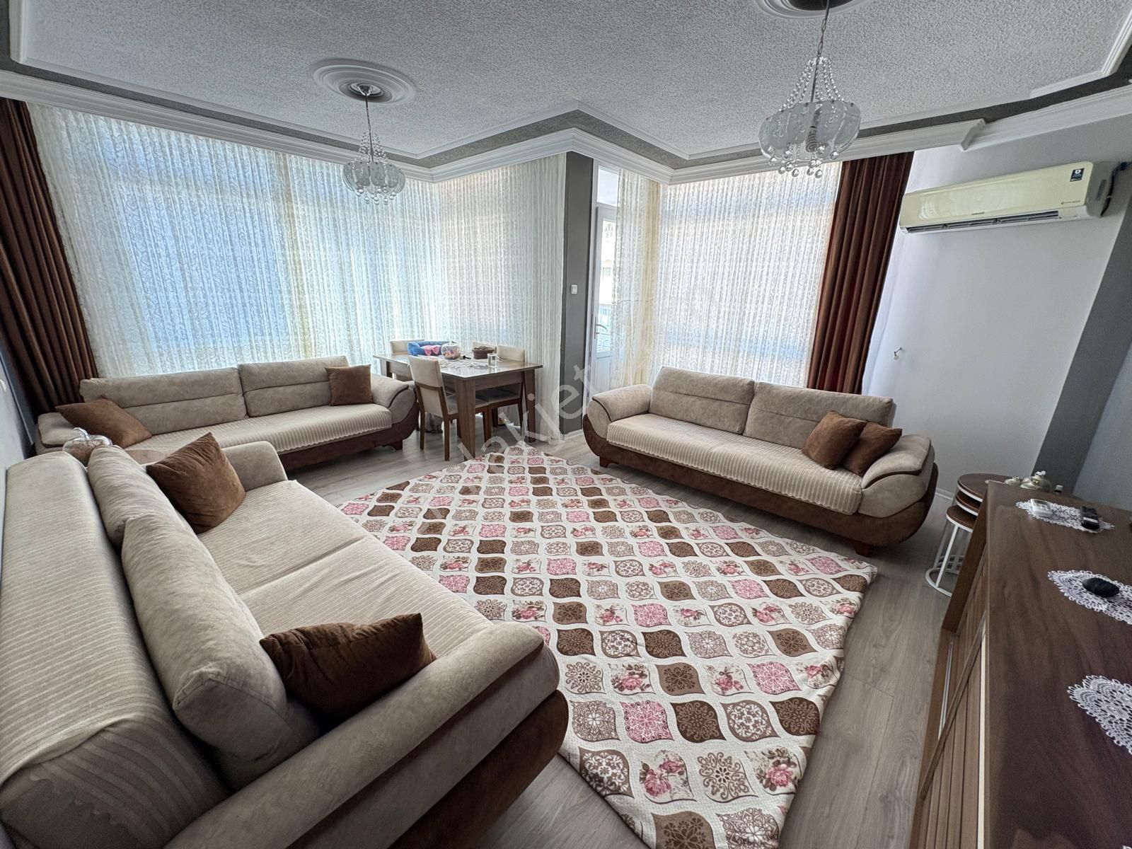 Prestij'den Pirireis'te Köşebaşı İçi Yapılı Tertemiz 3+1 Daire