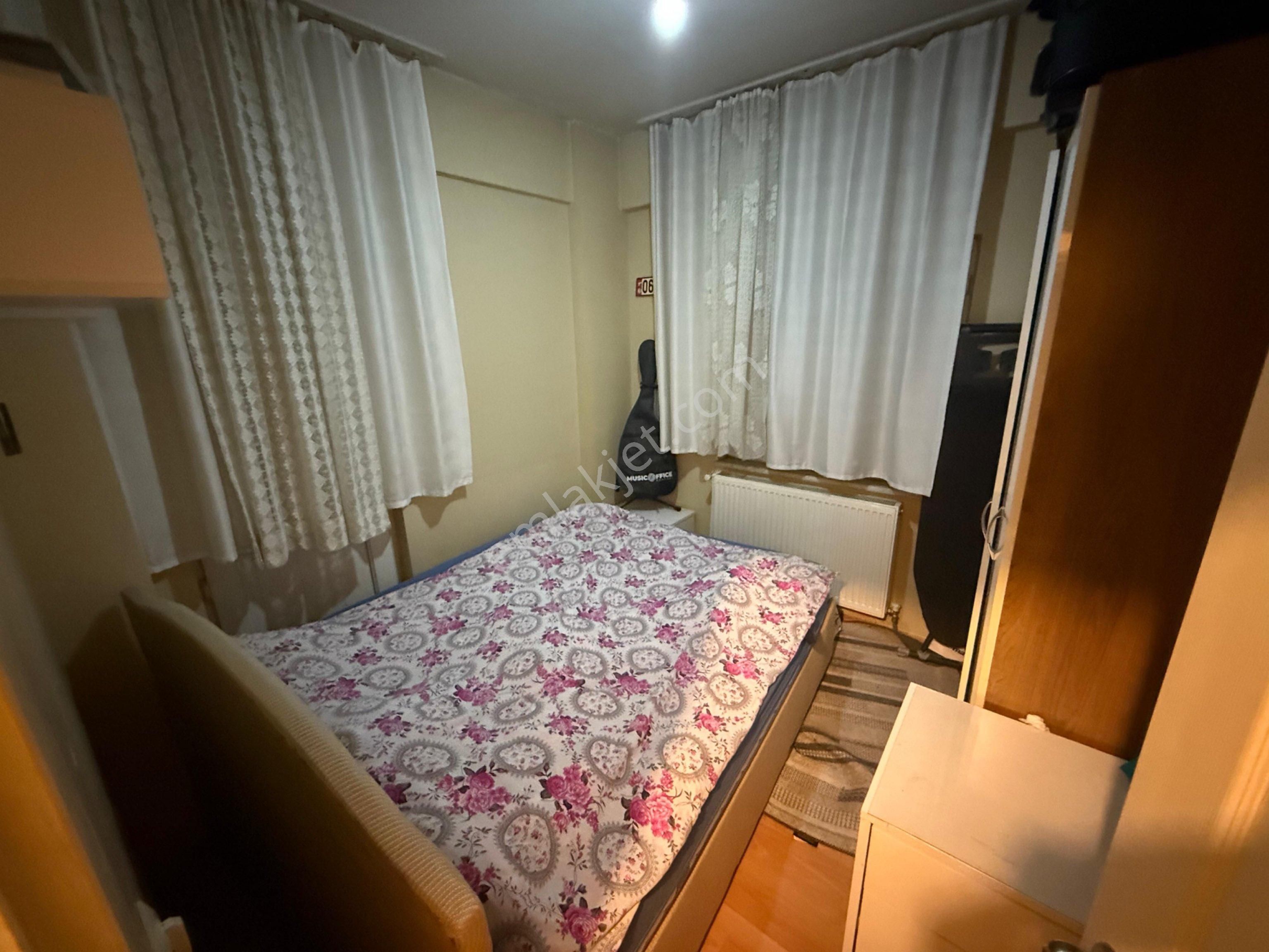 Yenibağlar Mahallesi Yağmur Sitesi Geniş 1+1 Ayrı Mutfak - Görsel 10