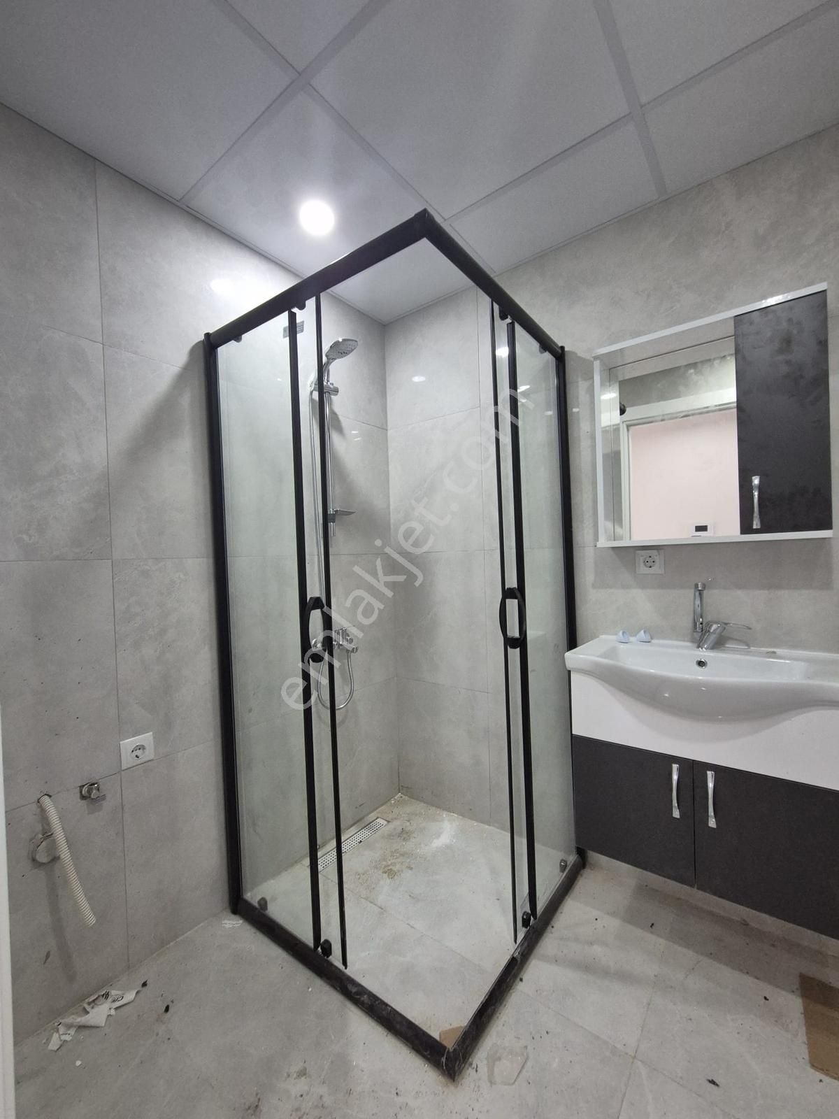 Antalya B.belediyesi Yanı*doğalgazlı*iskanlı*asansörlü*1+1 Daire - Görsel 20