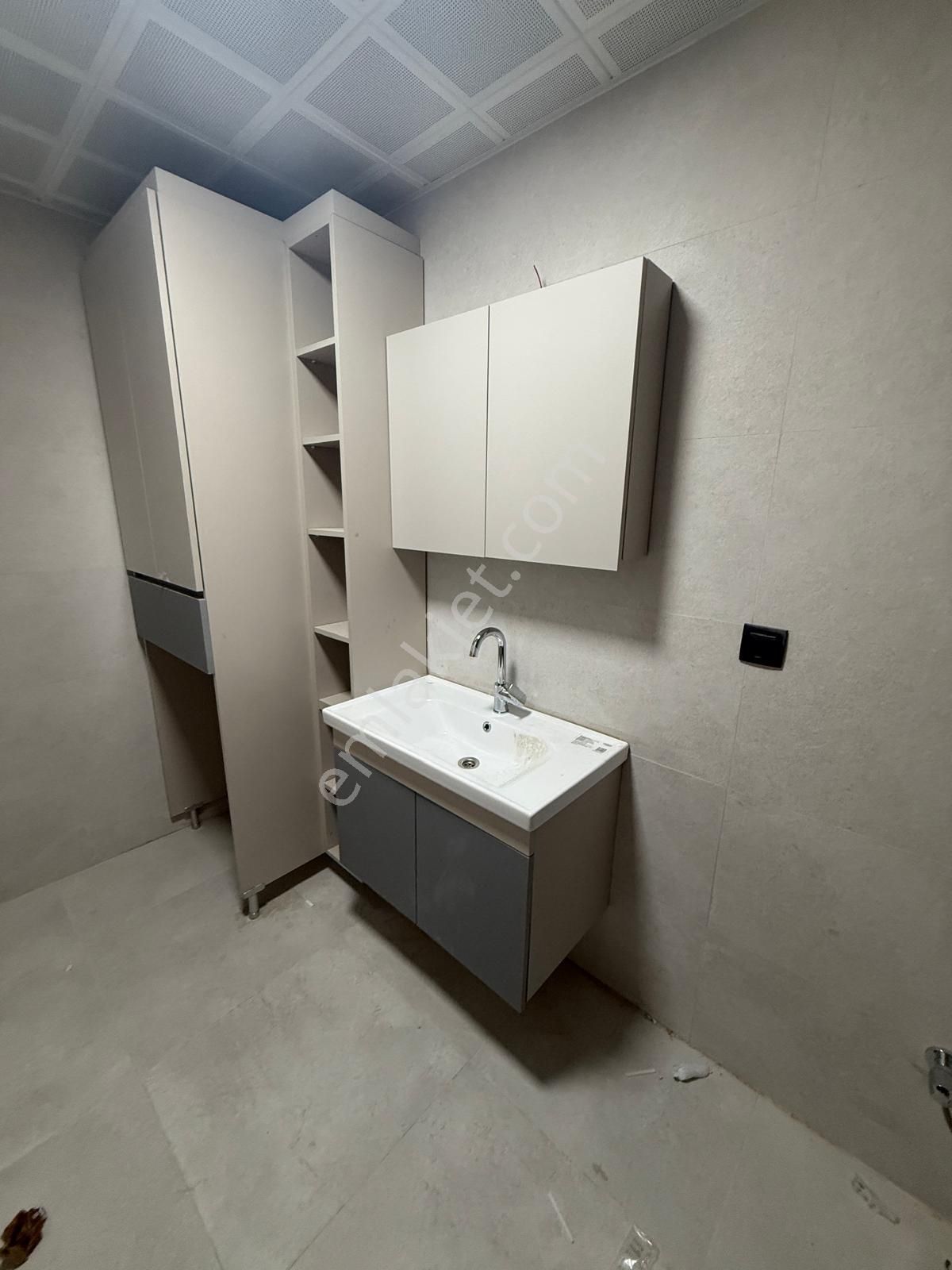 V.aktoprakta Sıfır Yerden Isıtmalı Tramvay Cadde Yakını 2+1 Daireler - Görsel 24