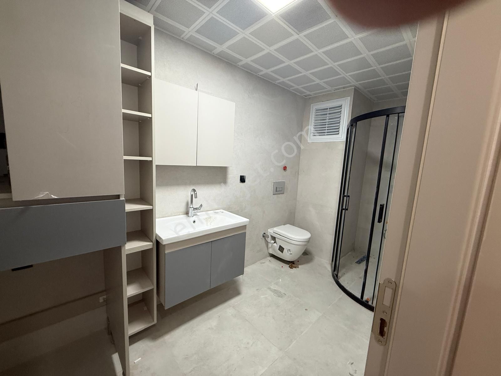 V.aktoprakta Sıfır Yerden Isıtmalı Tramvay Cadde Yakını 2+1 Daireler - Görsel 26