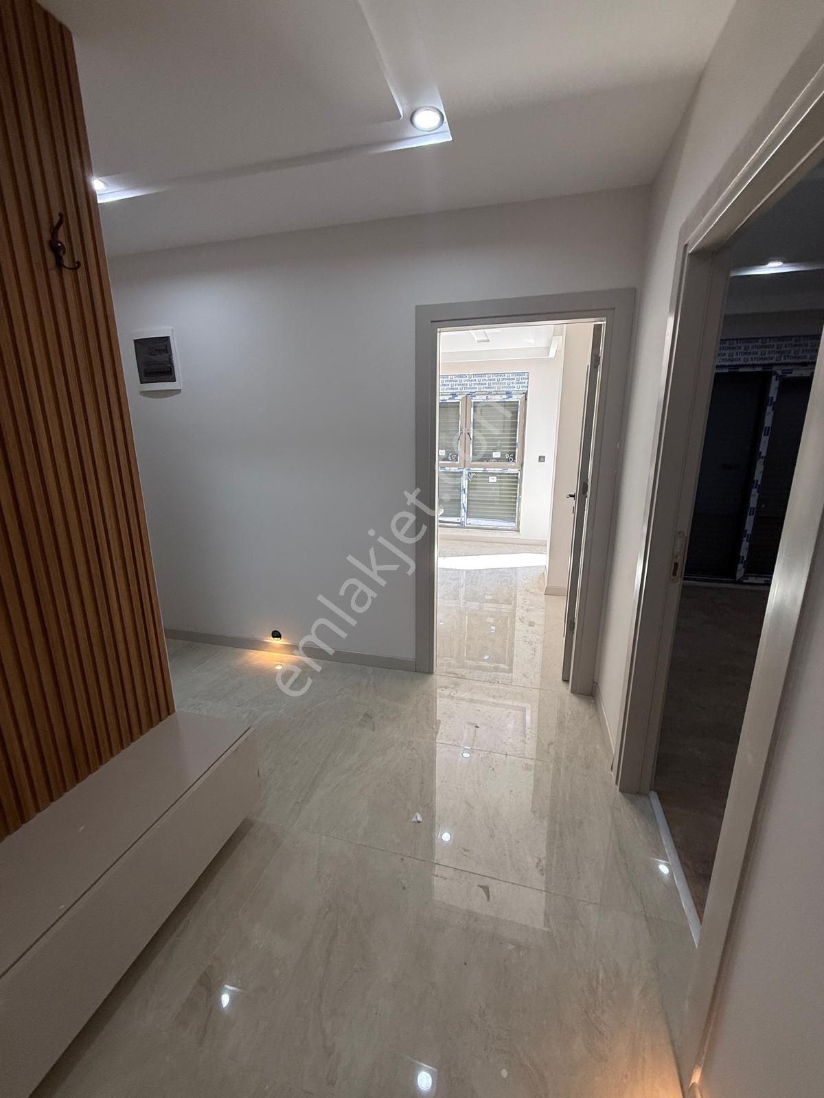 V.aktoprakta Sıfır Yerden Isıtmalı Tramvay Cadde Yakını 2+1 Daireler - Görsel 7