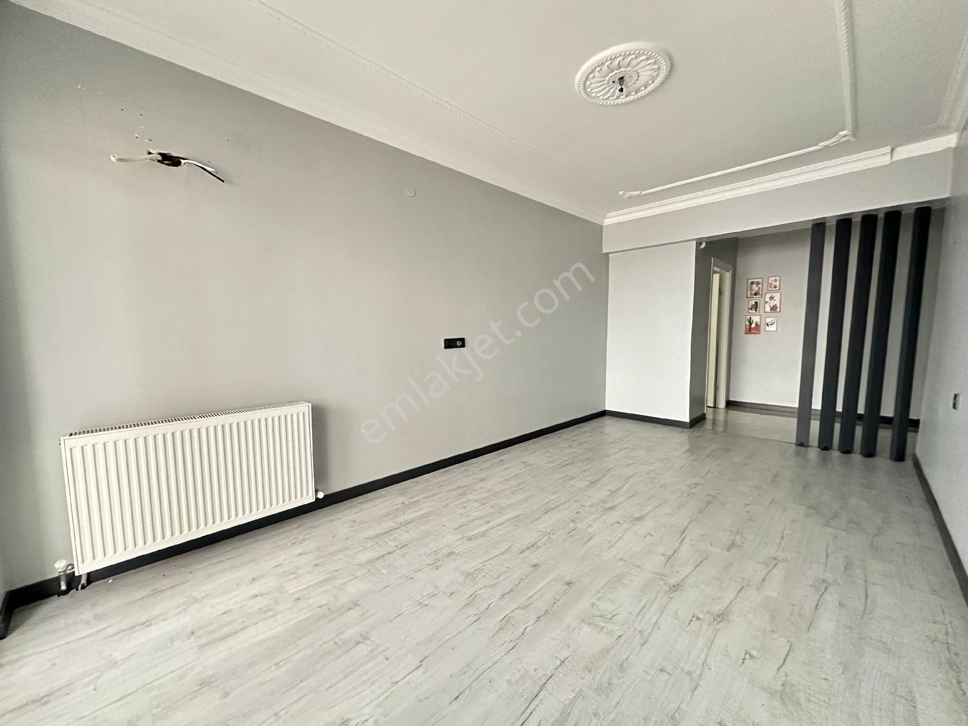 Geniş 2+1 Altta Daire Var Ful Yapılı Ebeveyn Banyolu - Görsel 12