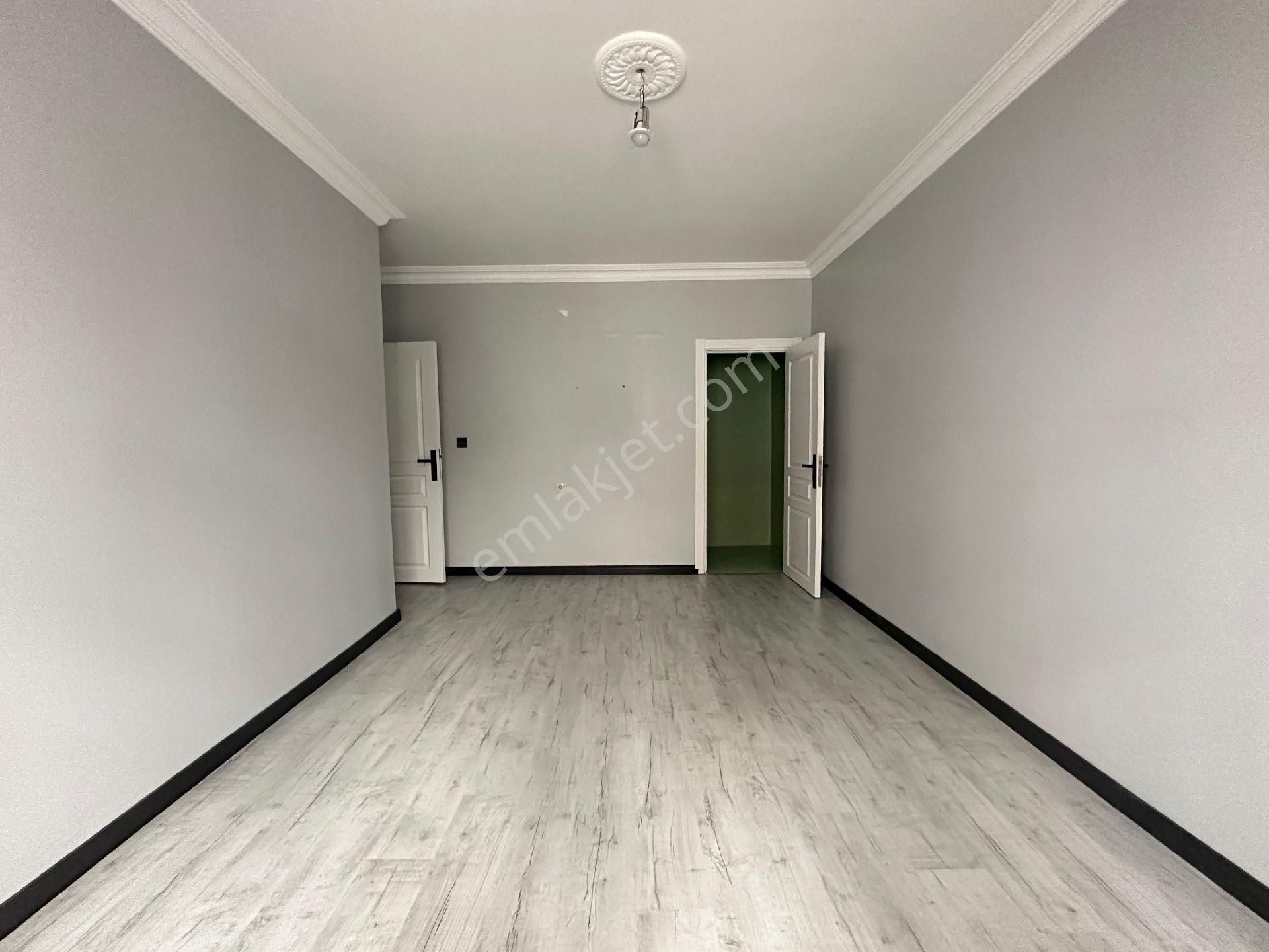 Geniş 2+1 Altta Daire Var Ful Yapılı Ebeveyn Banyolu - Görsel 20