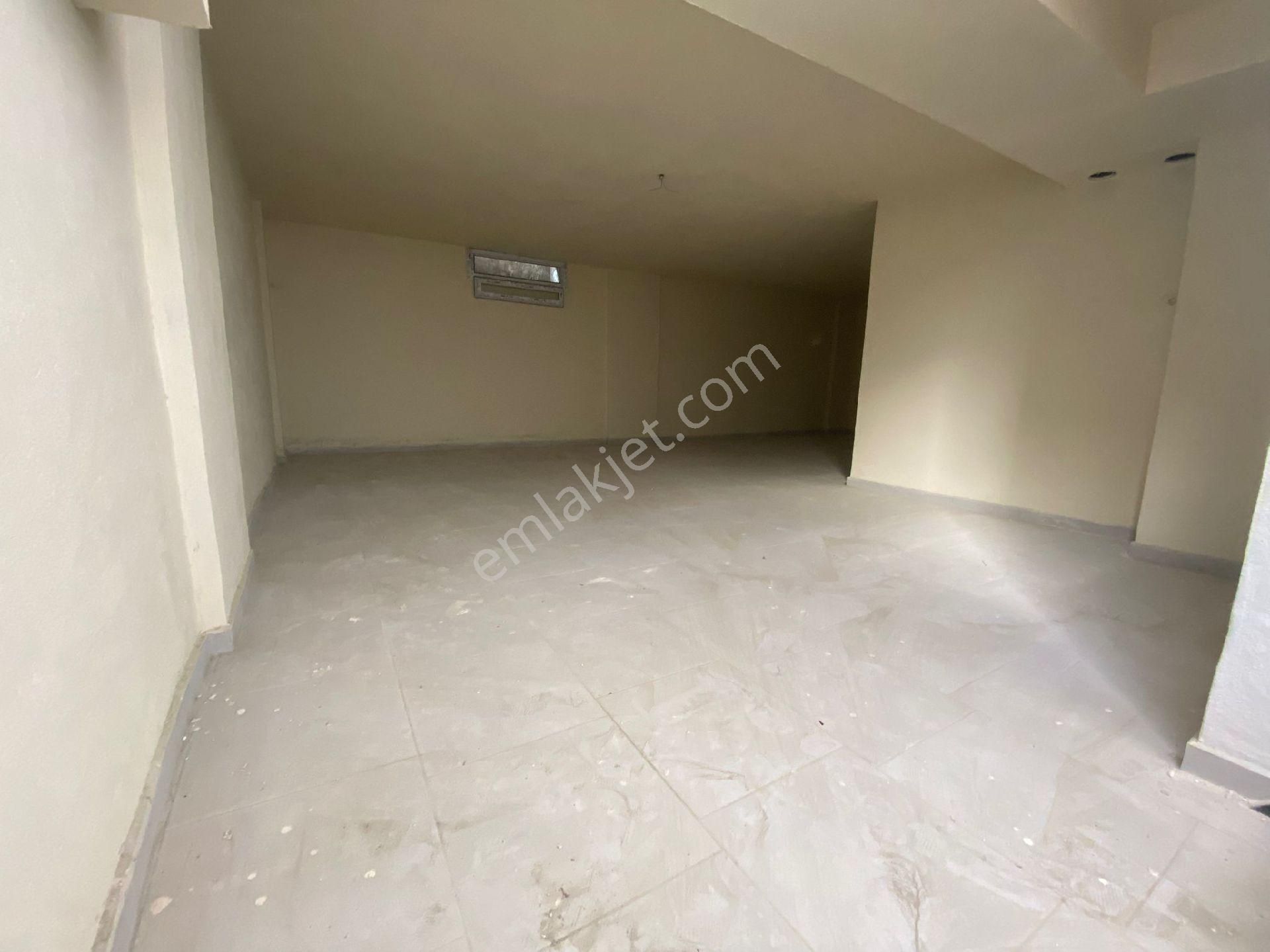 Ra Gayrimenkul Mithatpaşa Cadde Üzeri Kiralık Dükkan - Görsel 8
