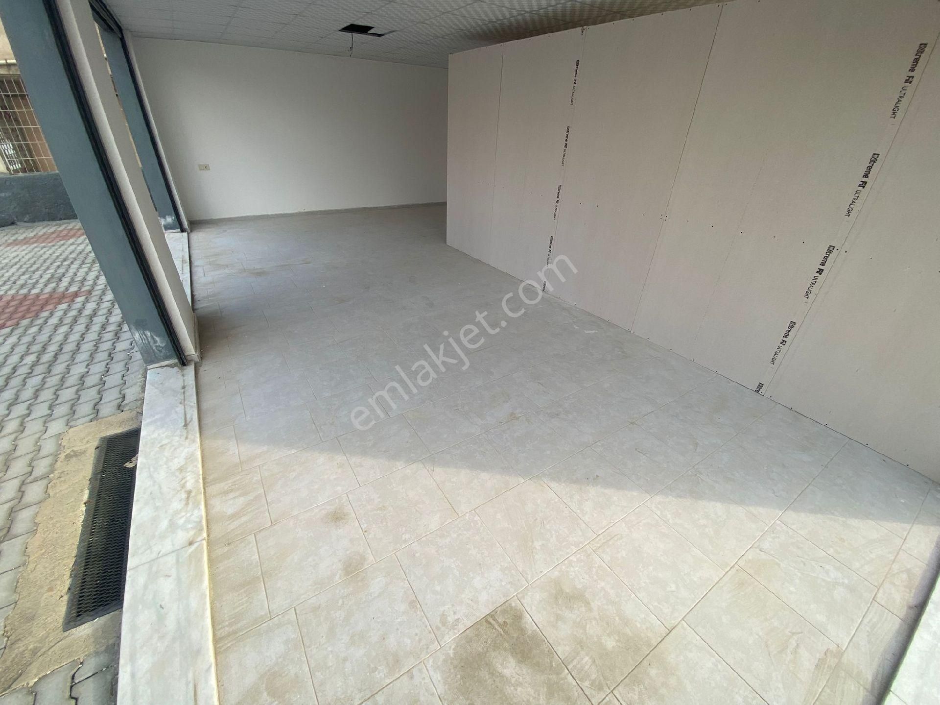 Ra Gayrimenkul Mithatpaşa Cadde Üzeri Kiralık Dükkan - Görsel 17