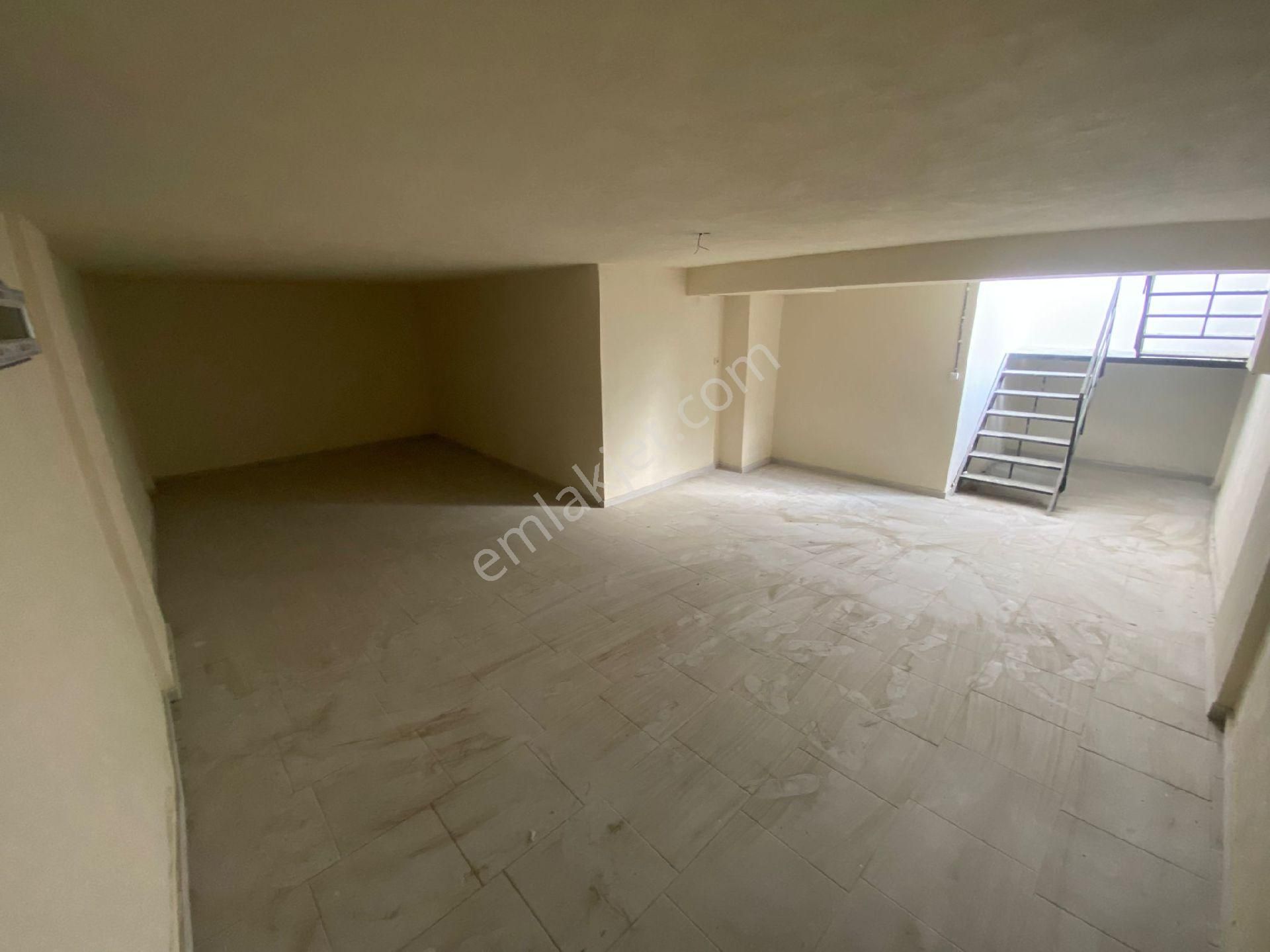 Ra Gayrimenkul Mithatpaşa Cadde Üzeri Kiralık Dükkan - Görsel 10