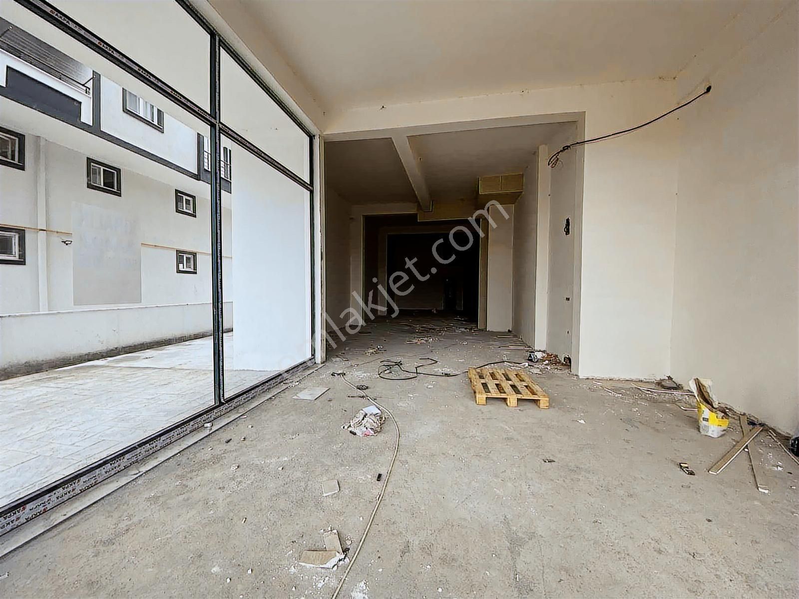 Yağmur Emlak'tan Tekkeköy'de Cadde Üstü Kiralık Kupon Dükkan - Görsel 18