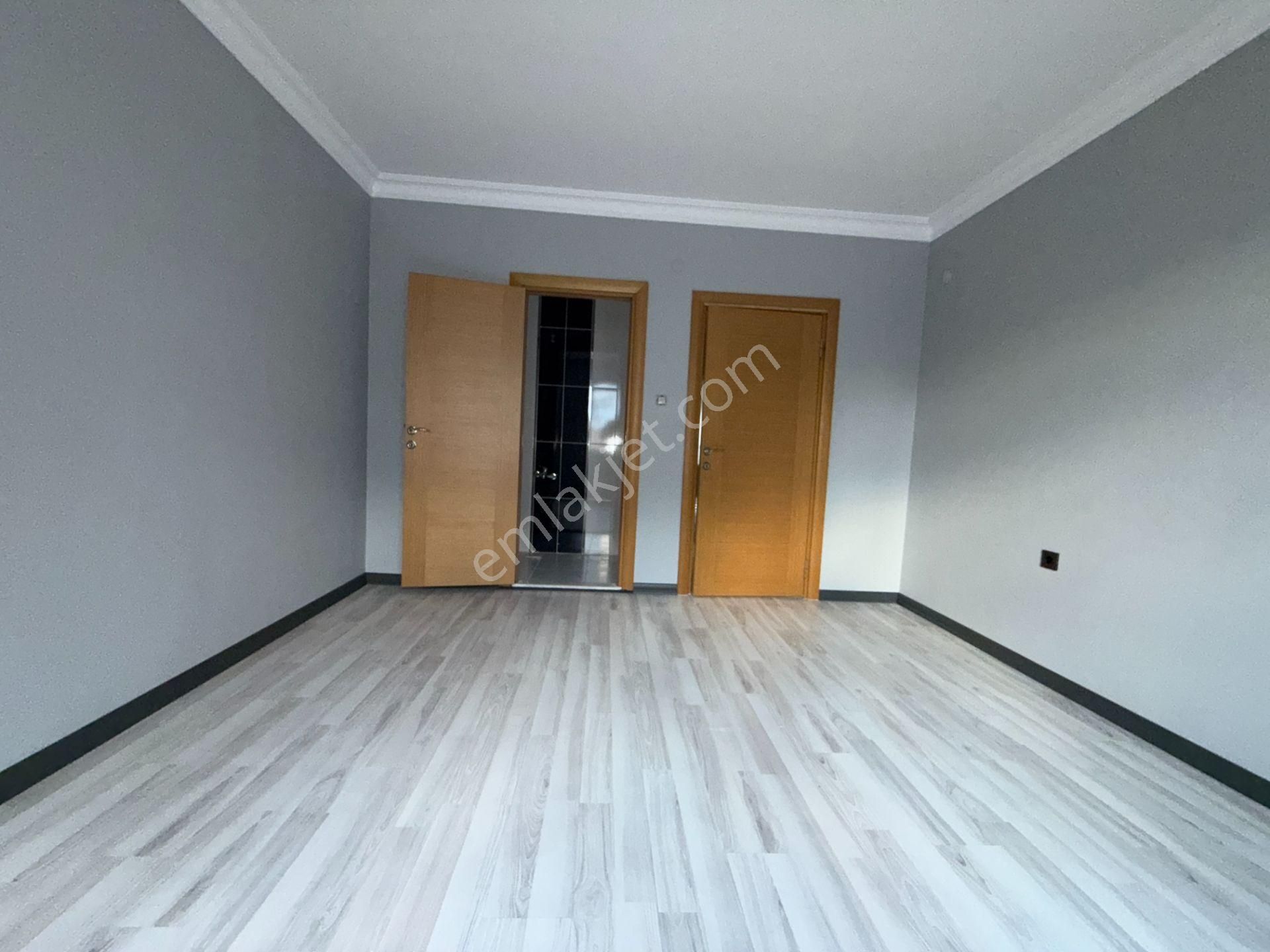 Ufuk Kılıç Emlak'tan Protokol Yolu Yakını Site İçerisinde 3+1 Ful Yapılı Daire - Görsel 22