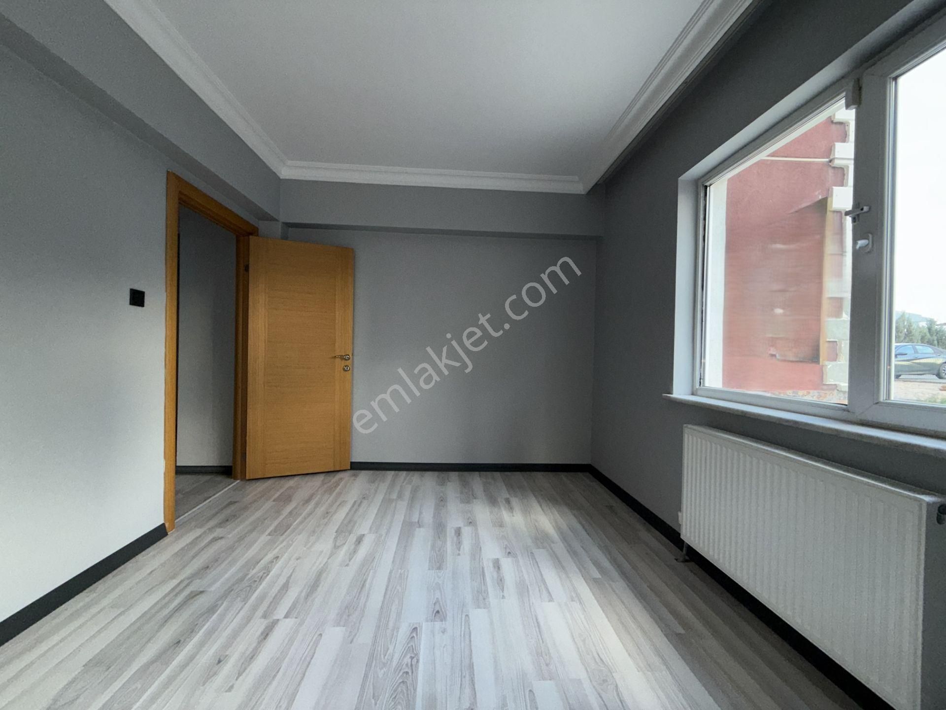Ufuk Kılıç Emlak'tan Protokol Yolu Yakını Site İçerisinde 3+1 Ful Yapılı Daire - Görsel 16